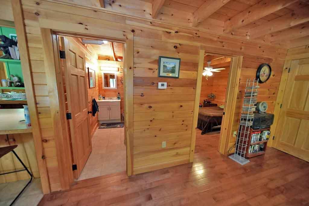 first-floor-bedroom-full-ba