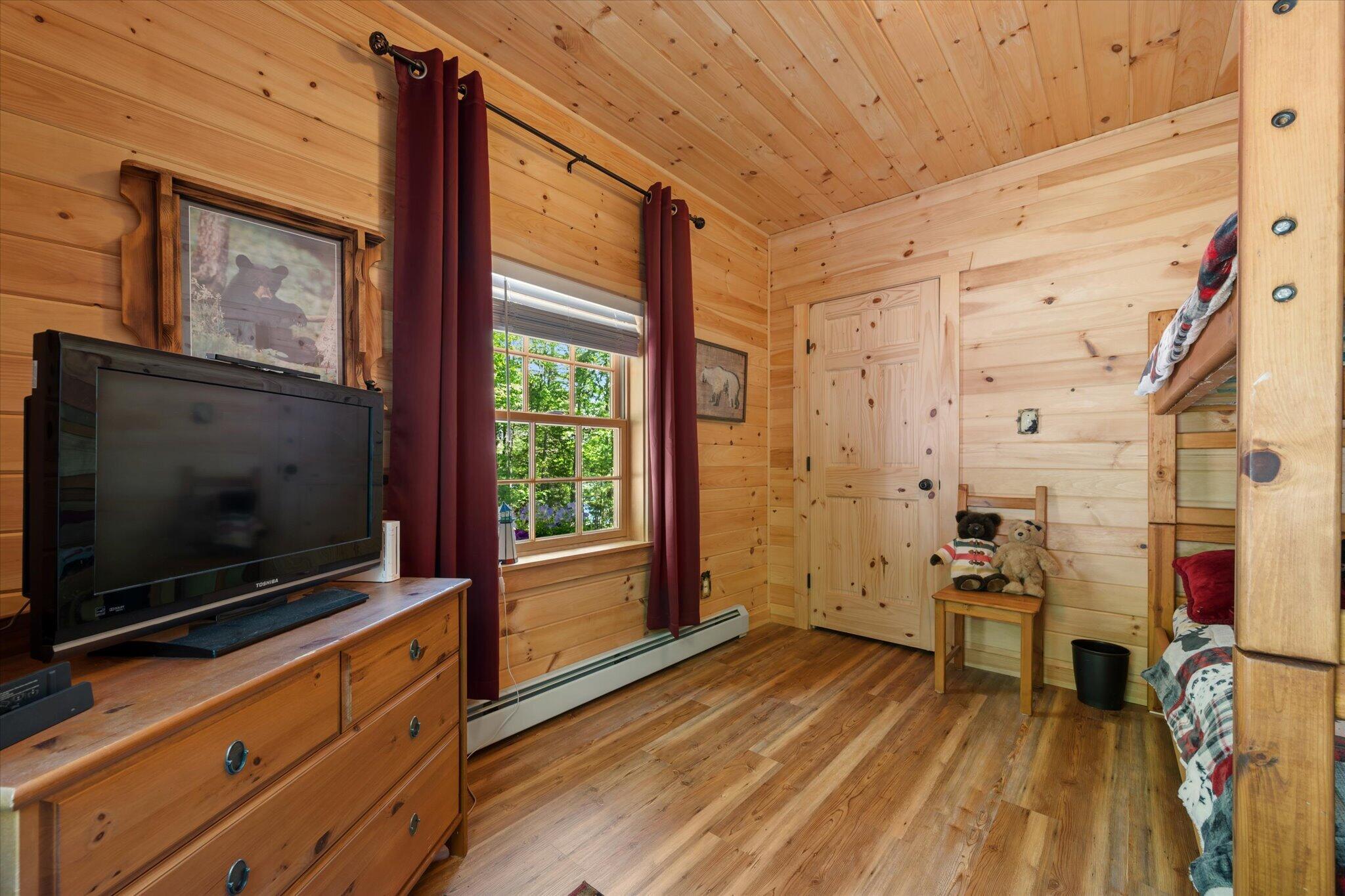 Ist Floor Bedroom