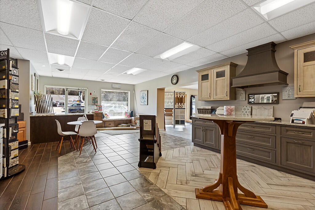 413 Wilton Road, Farmington, ME, 04938