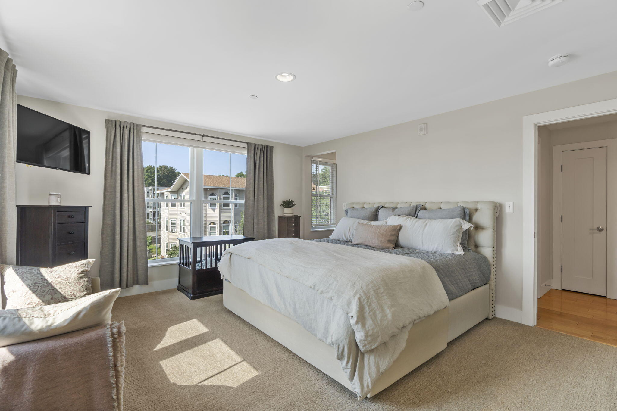 25 High Street 401