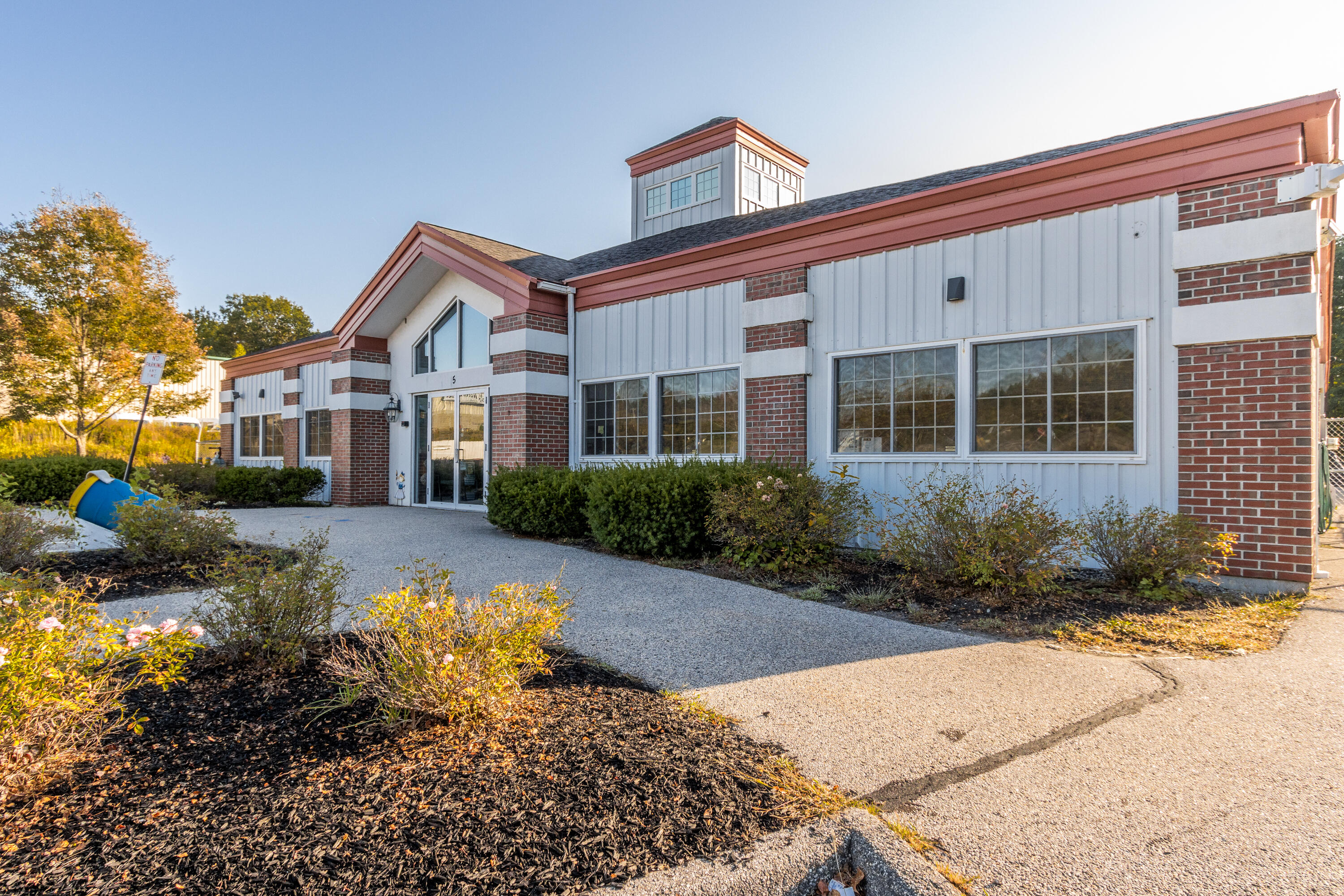 209 Main Street, Paris, ME, 04281