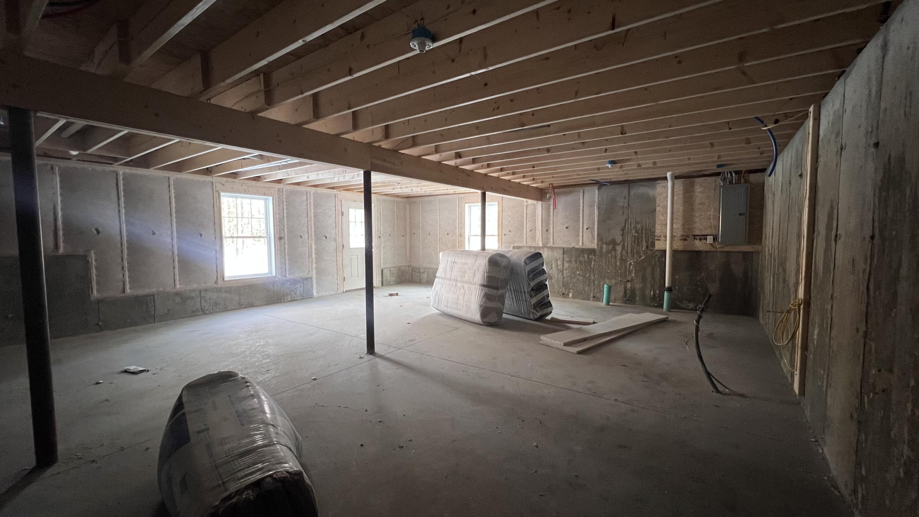 140 Raymond Hill Road, Raymond, ME, 04071