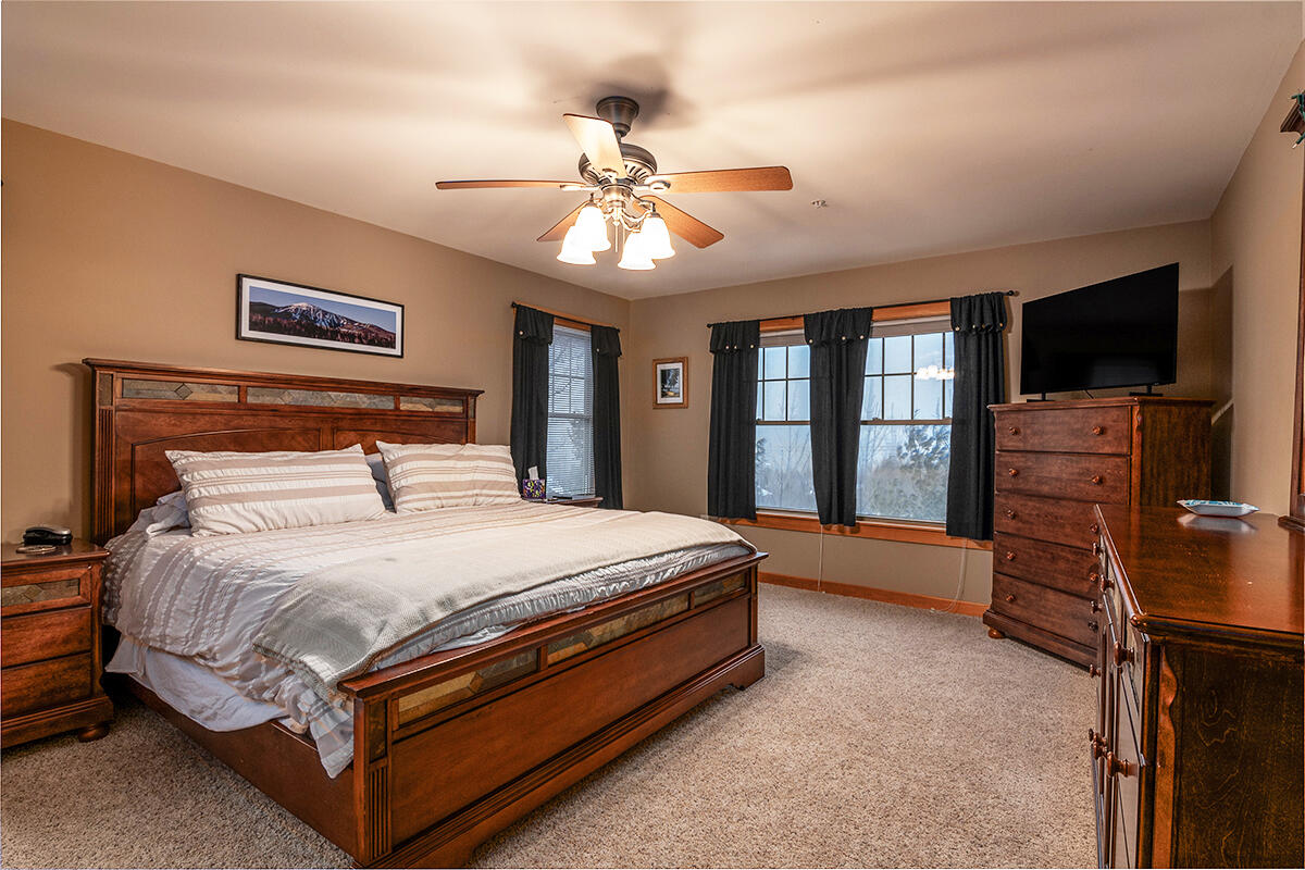 5022 Black Bear Run UNIT 22, Carrabassett Valley, ME, 04947