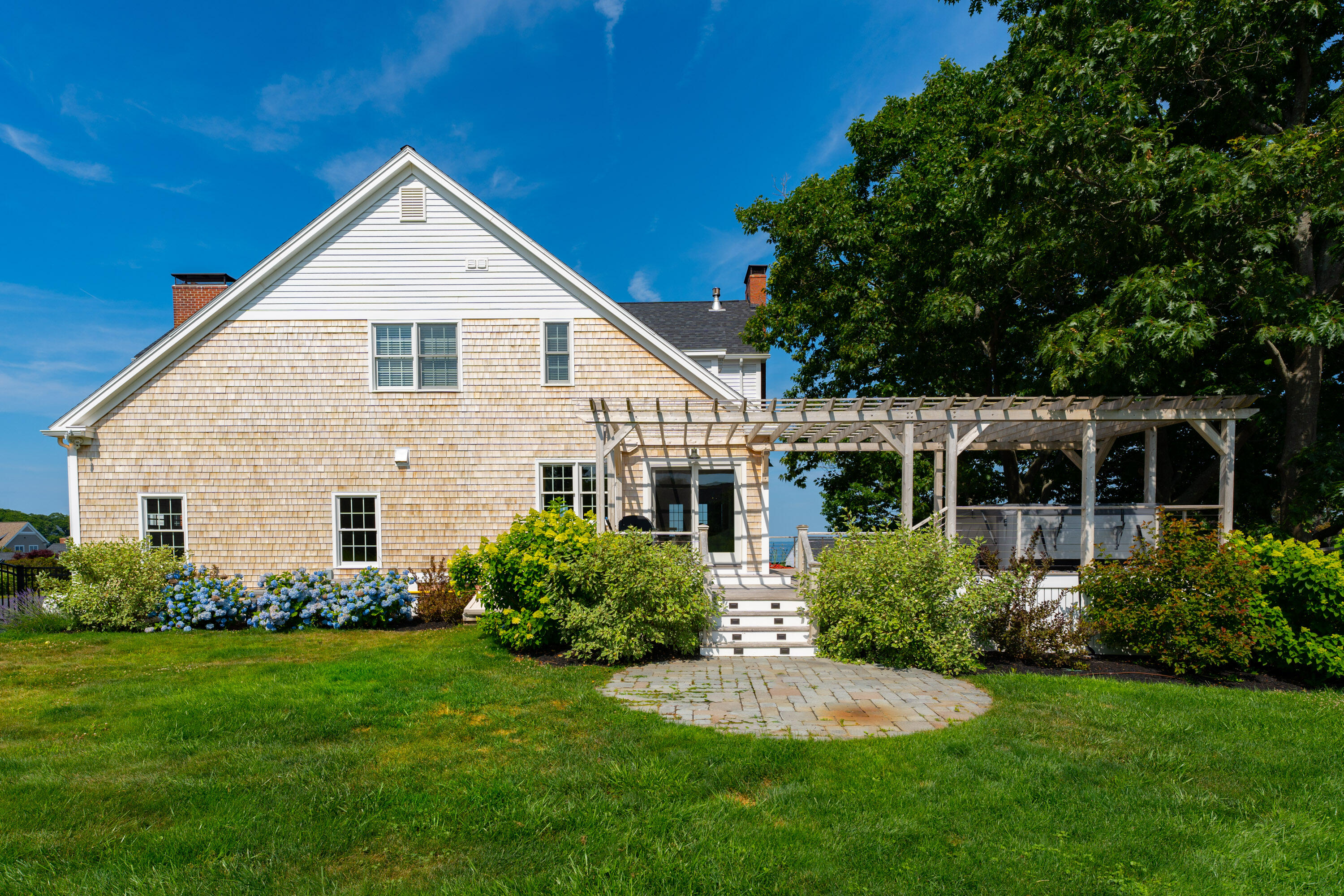 19 Salt Spray Lane, Cape Elizabeth, ME, 04107