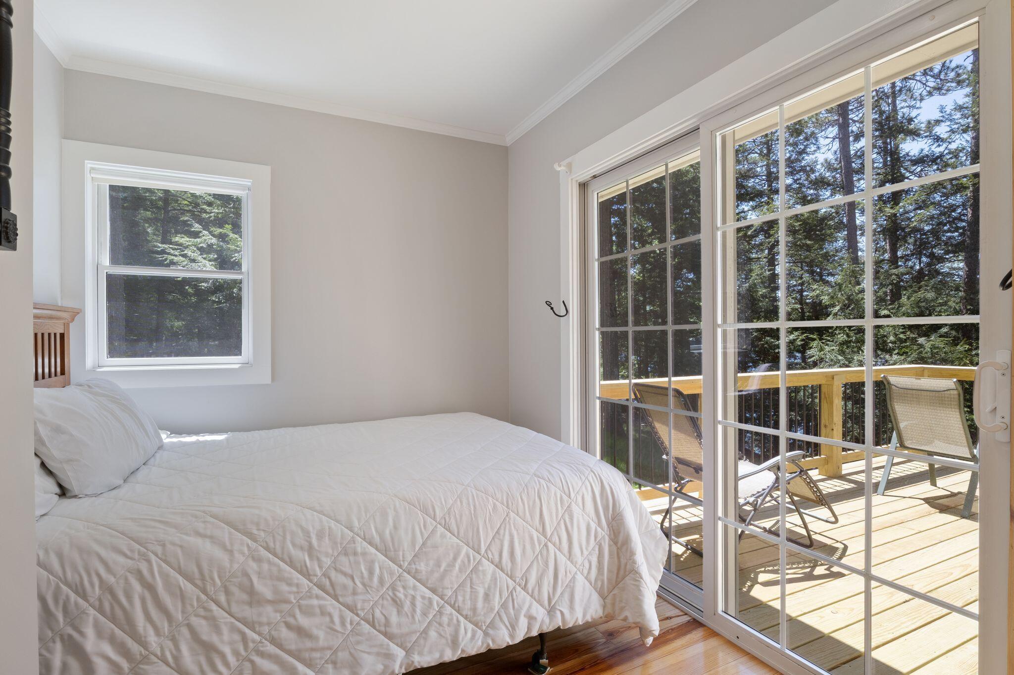 2nd bedroom on the main level with balcony