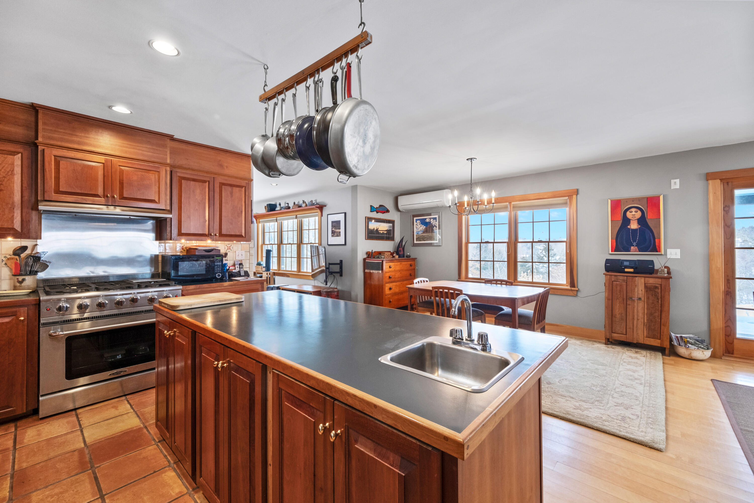 63 Raccoon, Cushing, ME, 04563