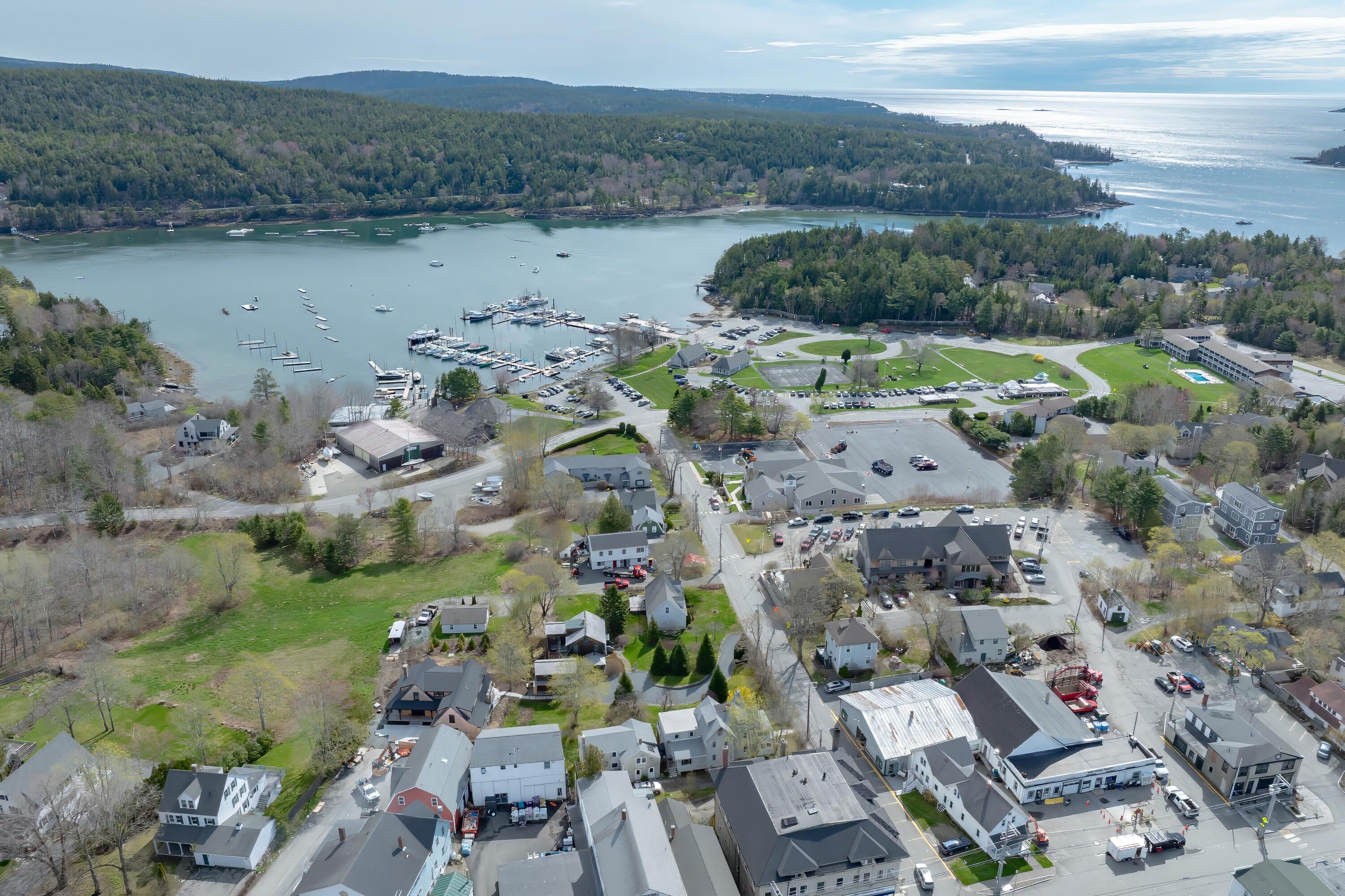 6 Sea Street, Northeast Harbor, Mount Desert, ME, 04662