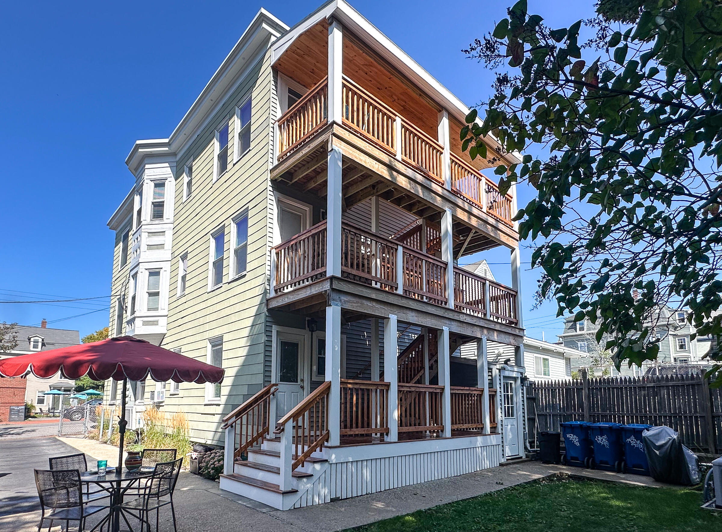 178 Congress Street, Portland, ME 04101 3 story deck