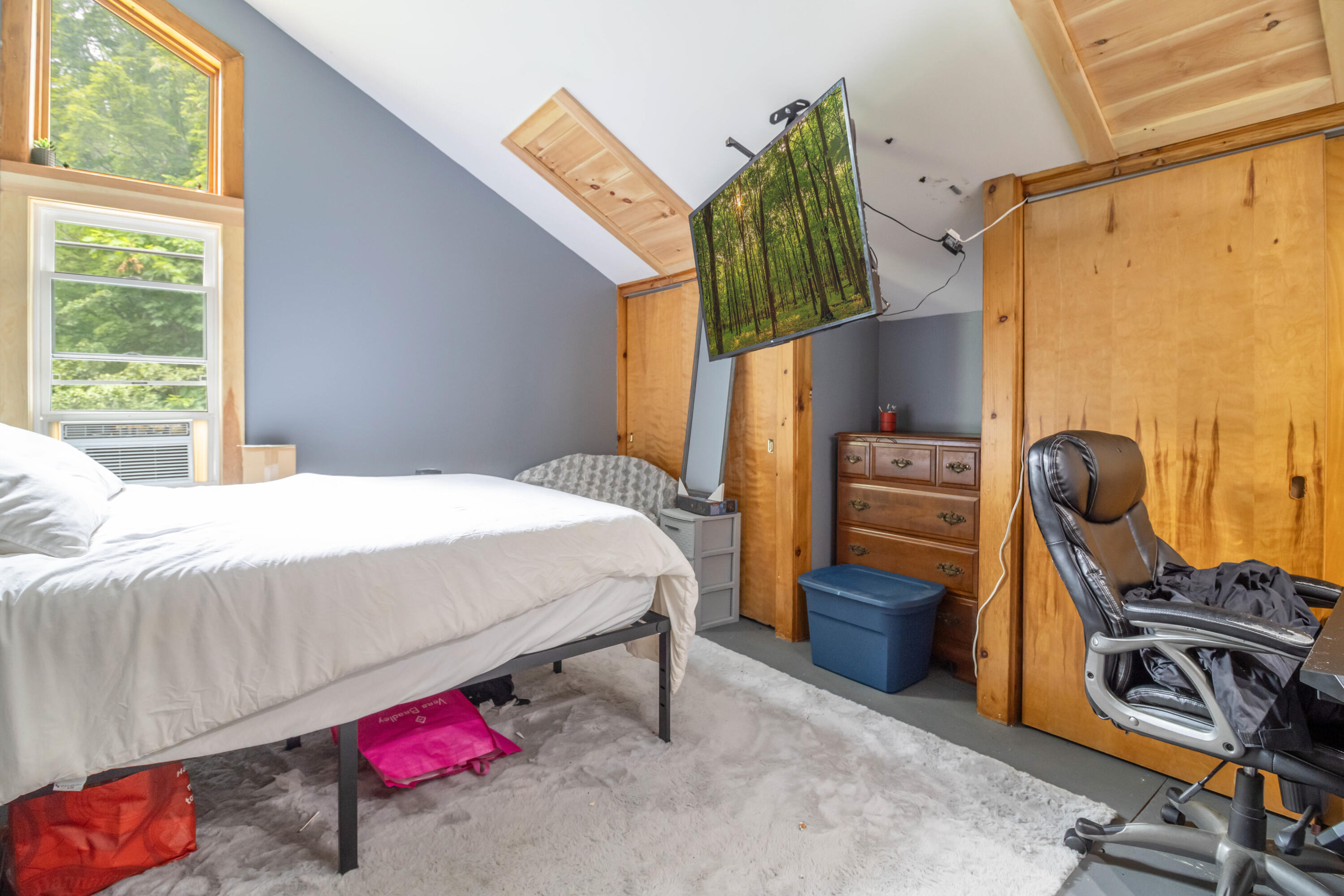 36 Kelley Road, Orono, ME, 04473