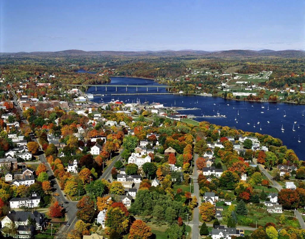 30 Main Street, Belfast, ME, 04915