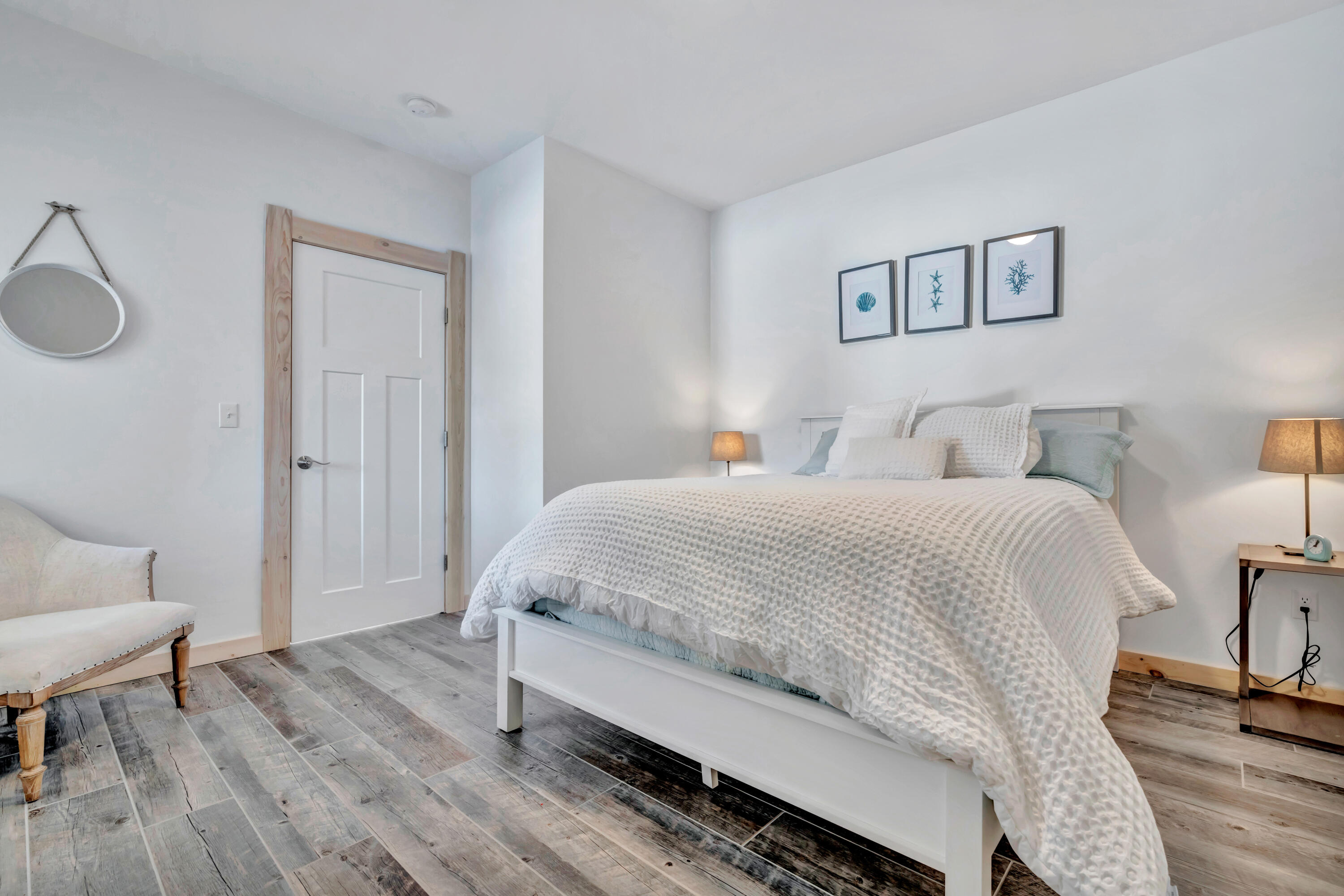 19 Crescent Beach Road, Owls Head, ME, 04854