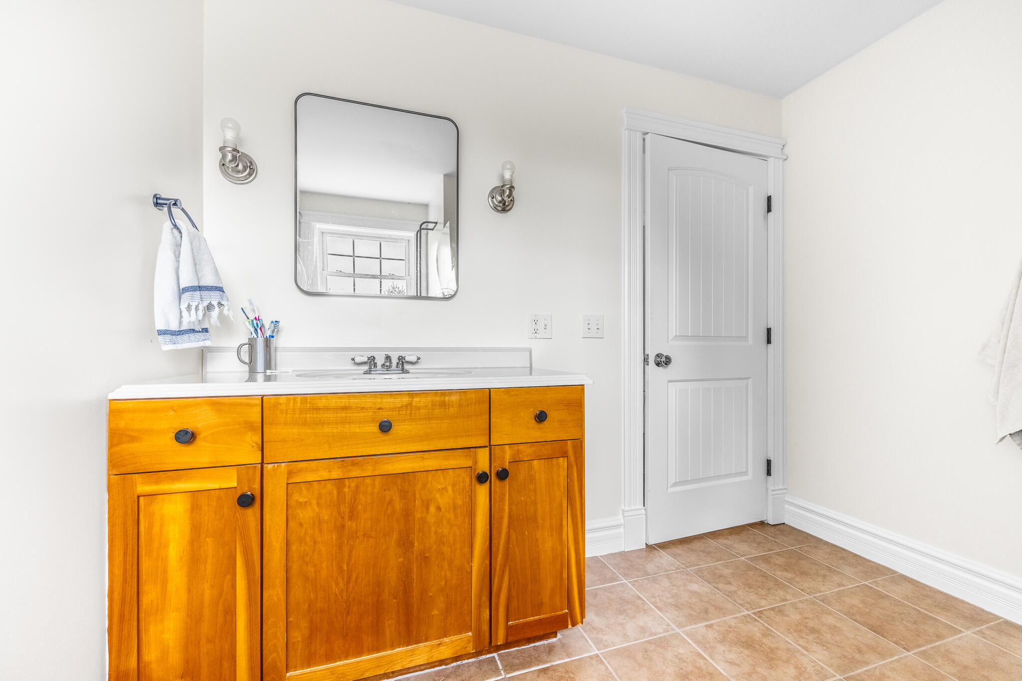 32 Country Meadow Drive, Hampden, ME, 04444