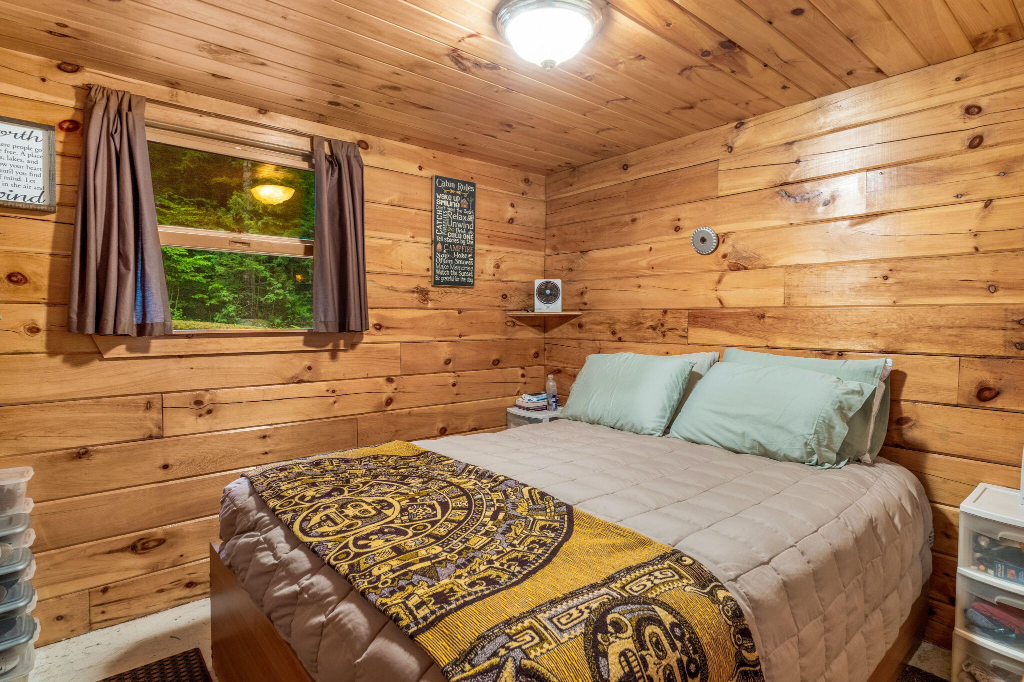 6-web-or-mls-687-e-madasgascal-pond-rd