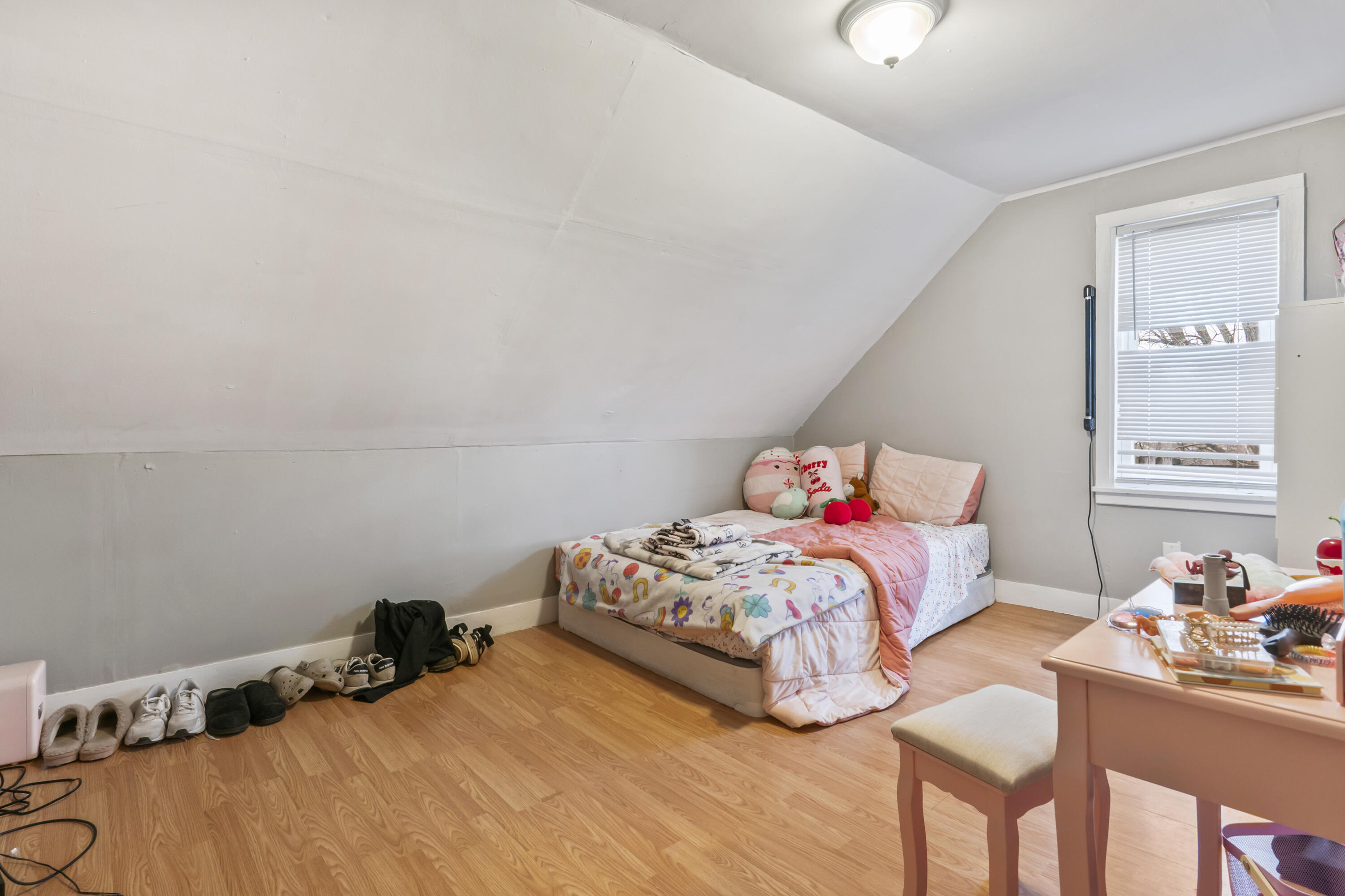 16 Main Street, Topsham, ME, 04086