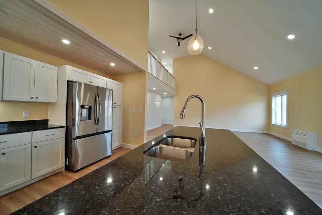 15 Lilac Lane, Houlton, ME, 04730