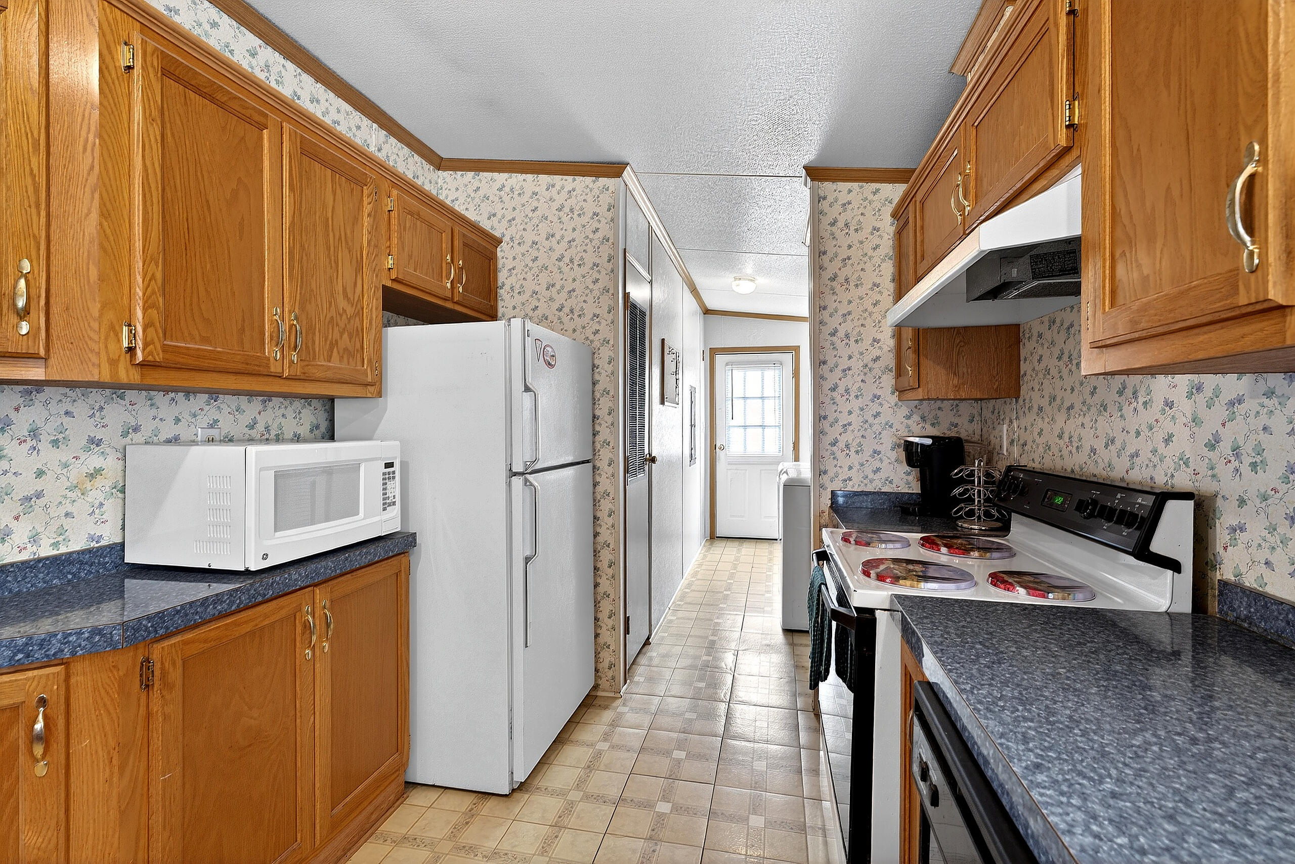 16 Village Green Road, Waterville, ME, 04901