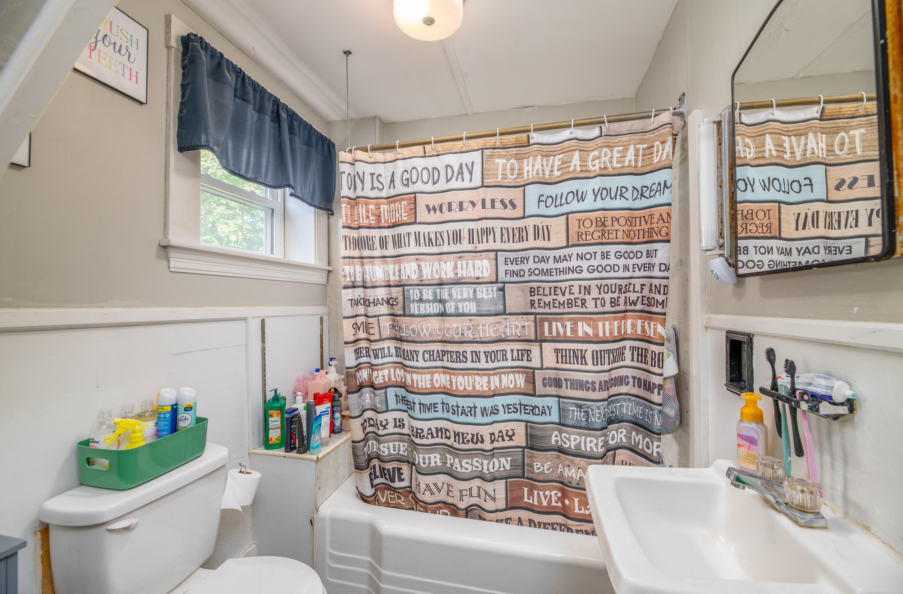 11 Cobbossee Avenue, Gardiner, ME, 04345