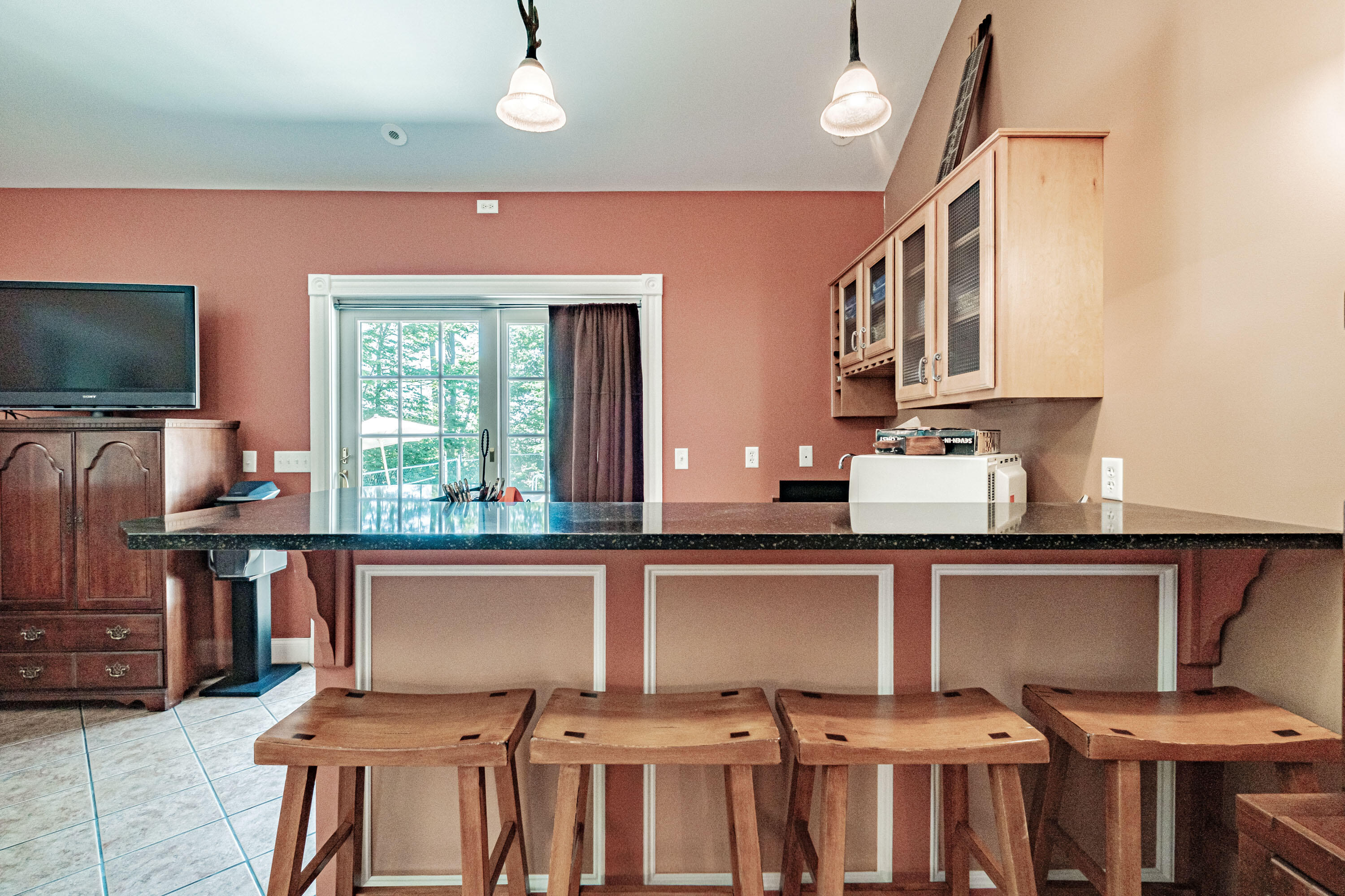 30 Kevin Heights, Paris, ME, 04281-1304