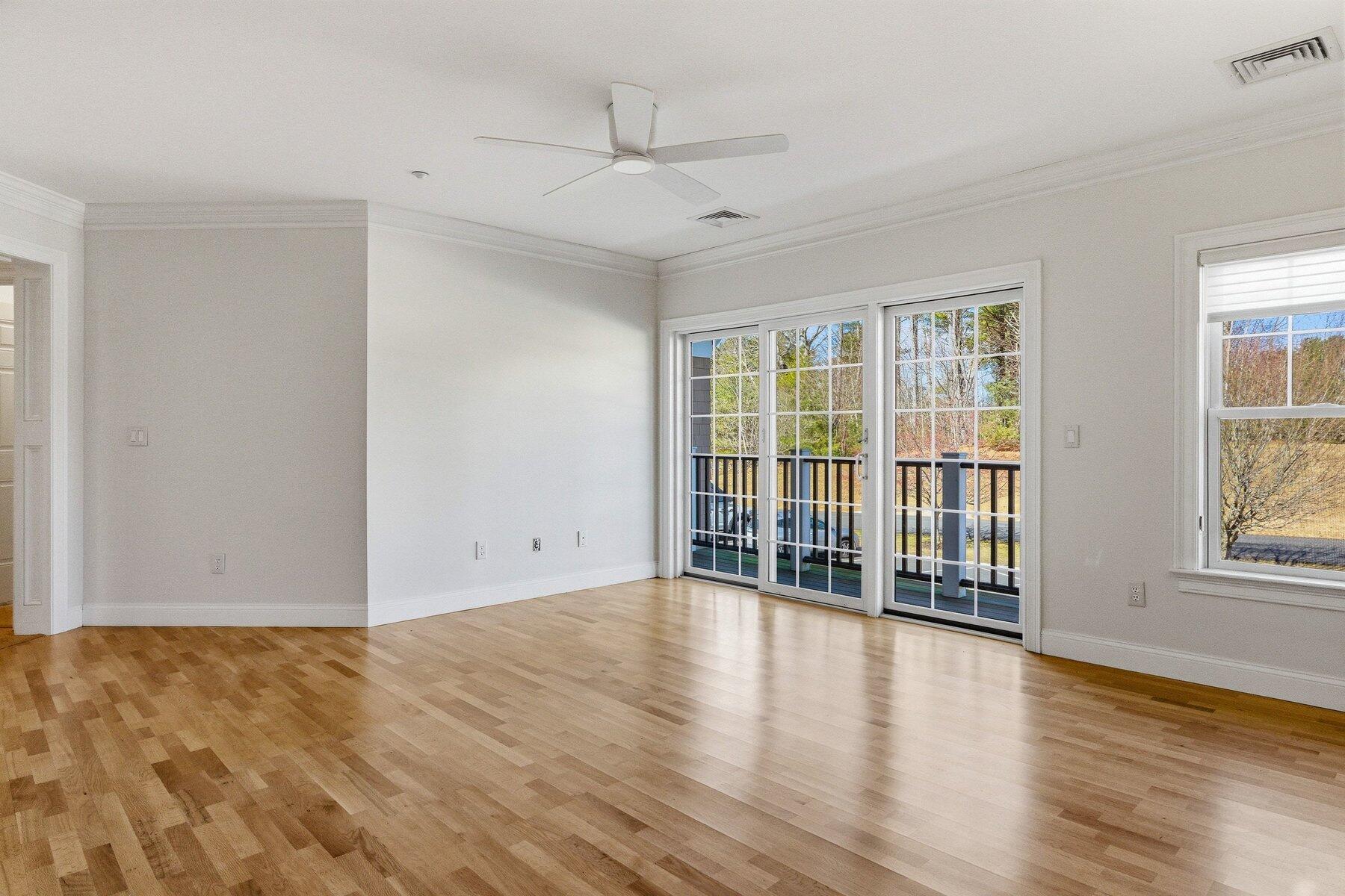 100 Shepards Cove Road UNIT F204, Kittery, ME, 03904