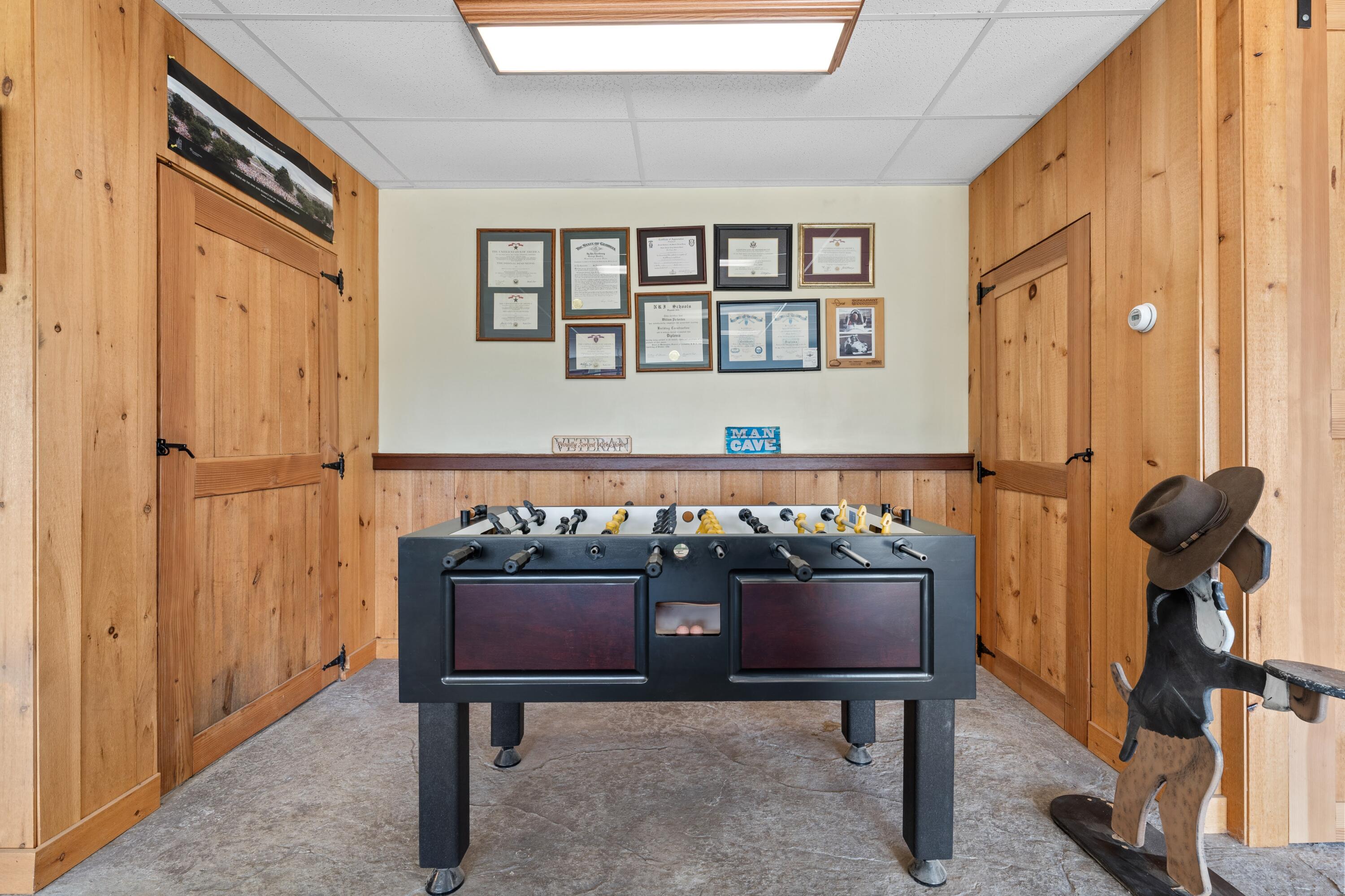 197 N Shore Road, North Haven, ME, 04853