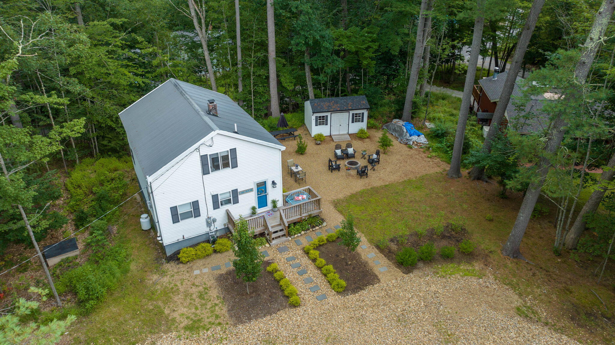 6 Crescent Lane