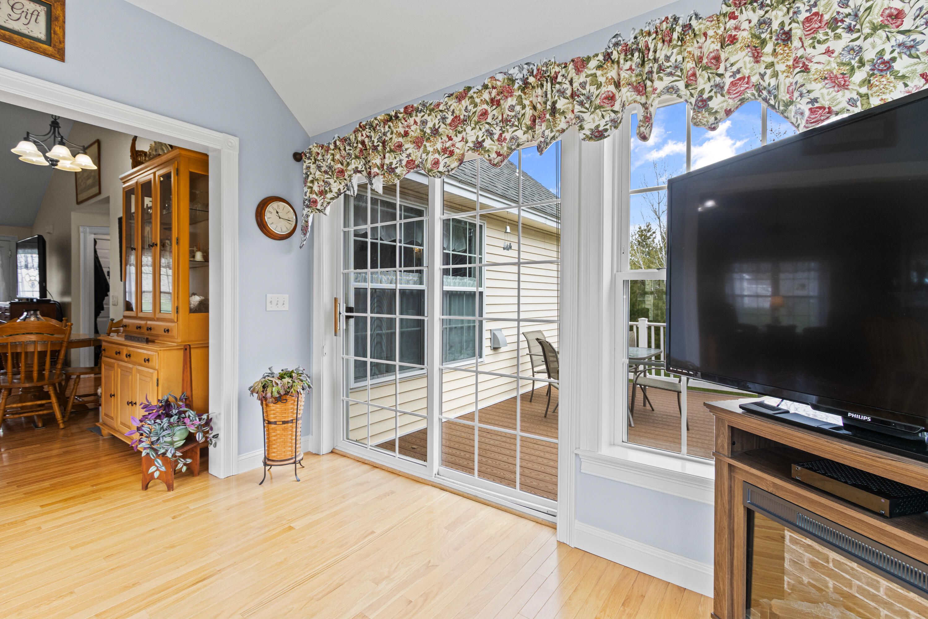 4 Chantelle Way, Saco, ME, 04072