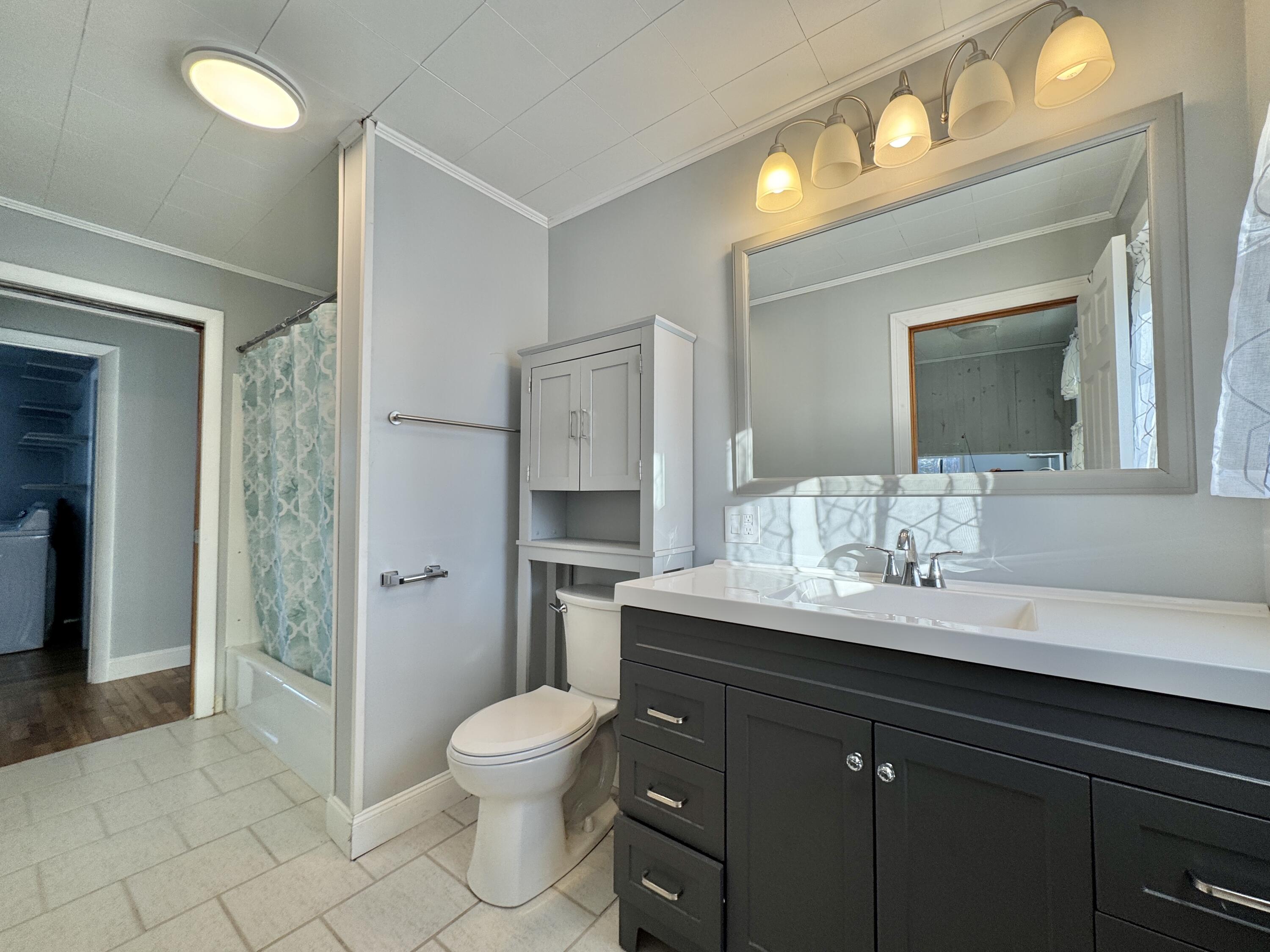 1115 River Road, Bucksport, ME, 04416