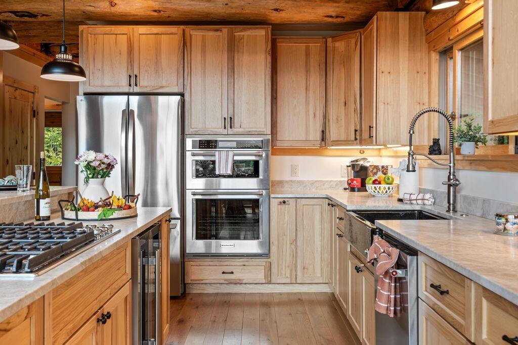 366 Glades View Avenue, Newry, ME, 04261