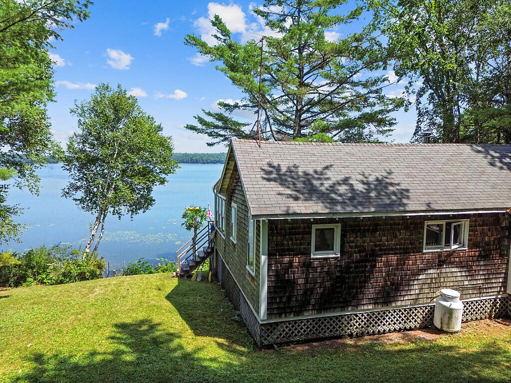 Photo of 44 Pine Drive Vassalboro ME 04989