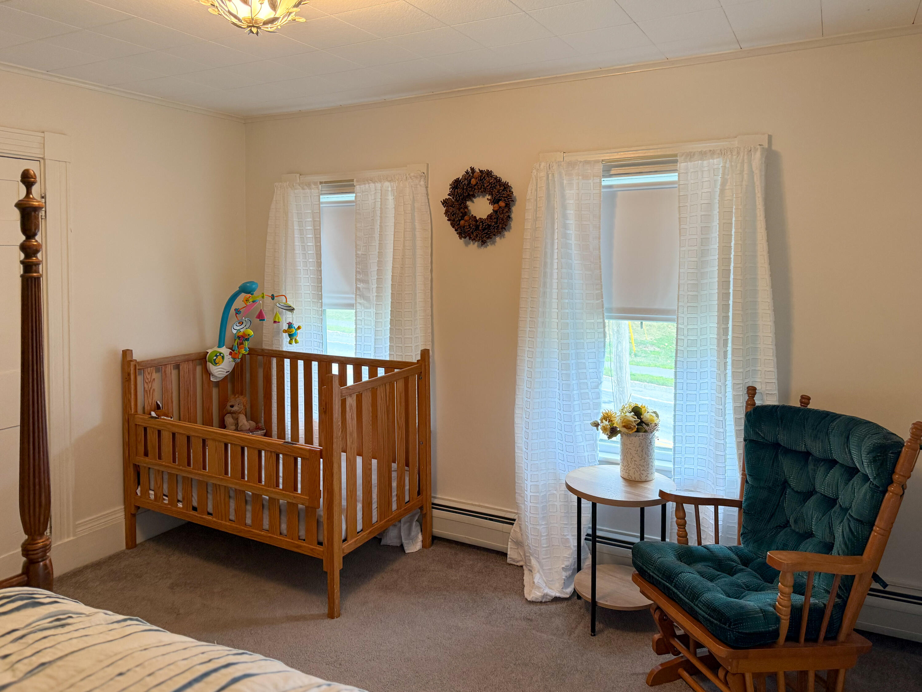 Upstairs Bedroom 2