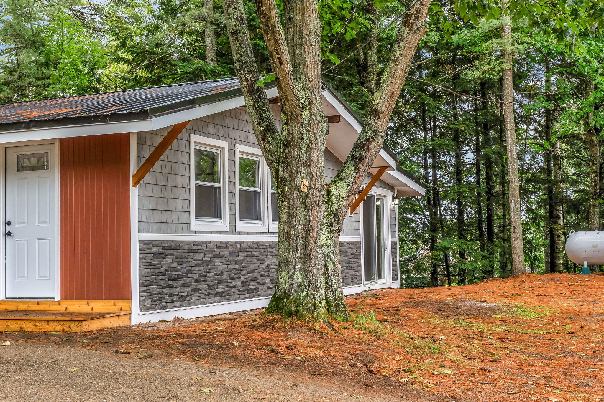12 Rowell Road, Hampden, ME, 04444