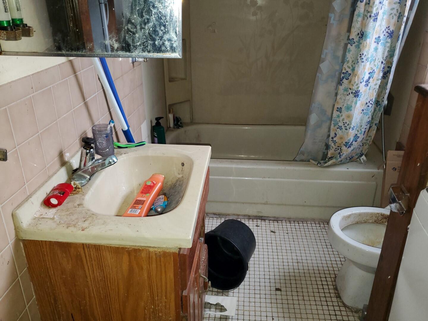 90 East Main Street, Searsport, ME, 04974