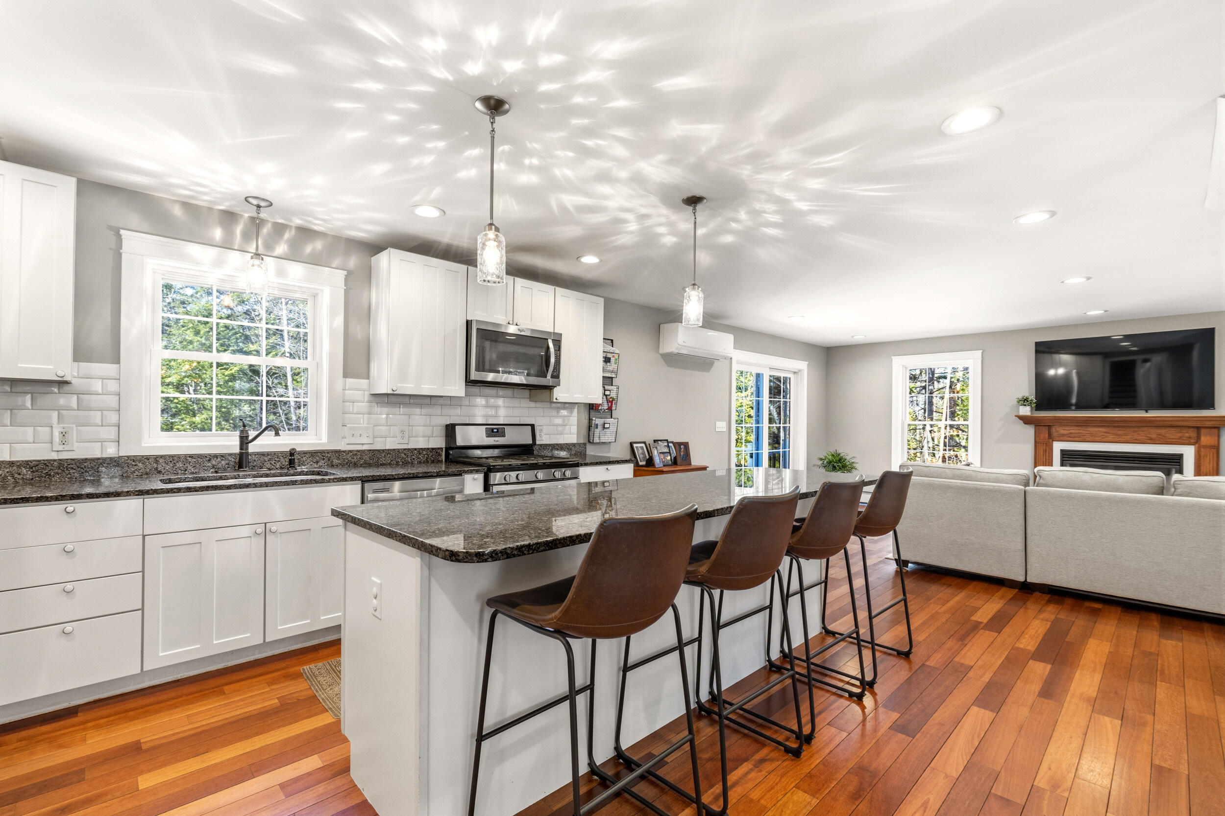 7 ROMAN WOODS Way, Gray, ME, 04039