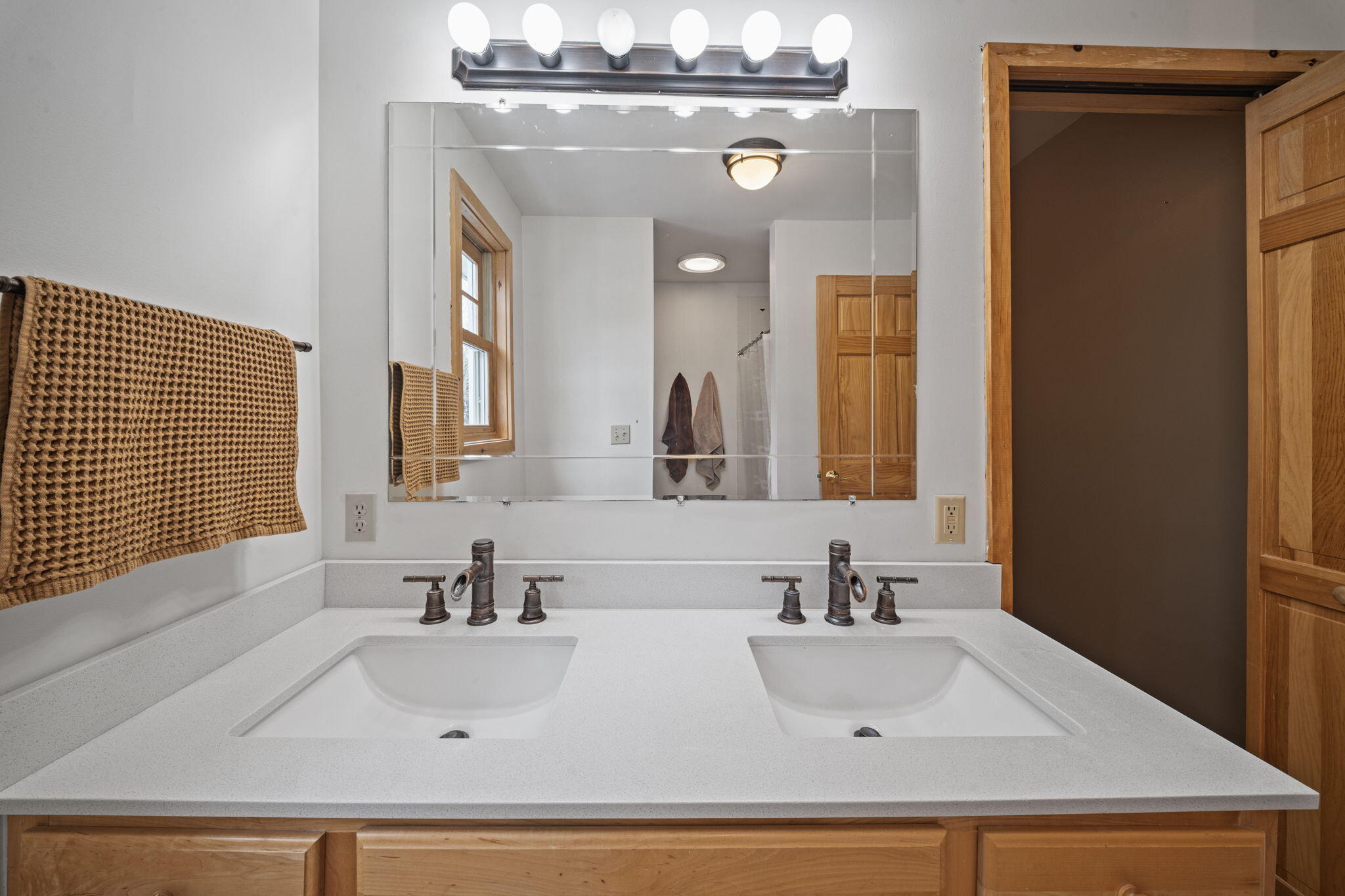 73 Jillian Way, Glenburn, ME, 04401