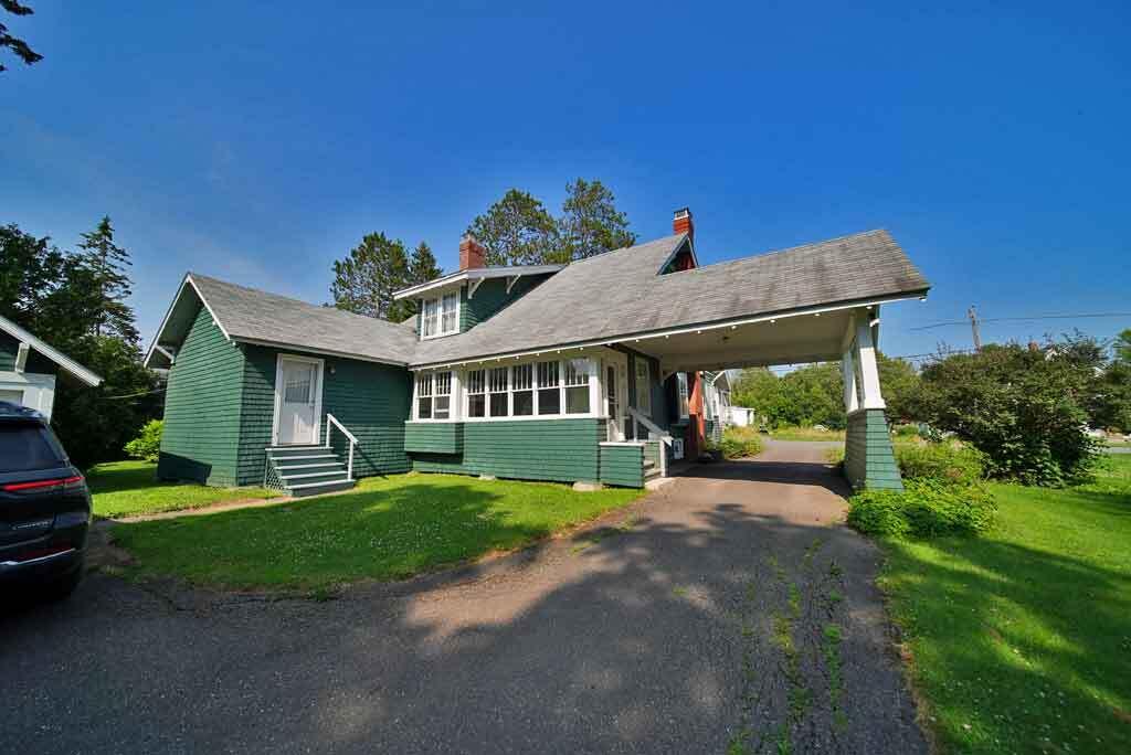 63 High Street, Houlton, ME, 04730