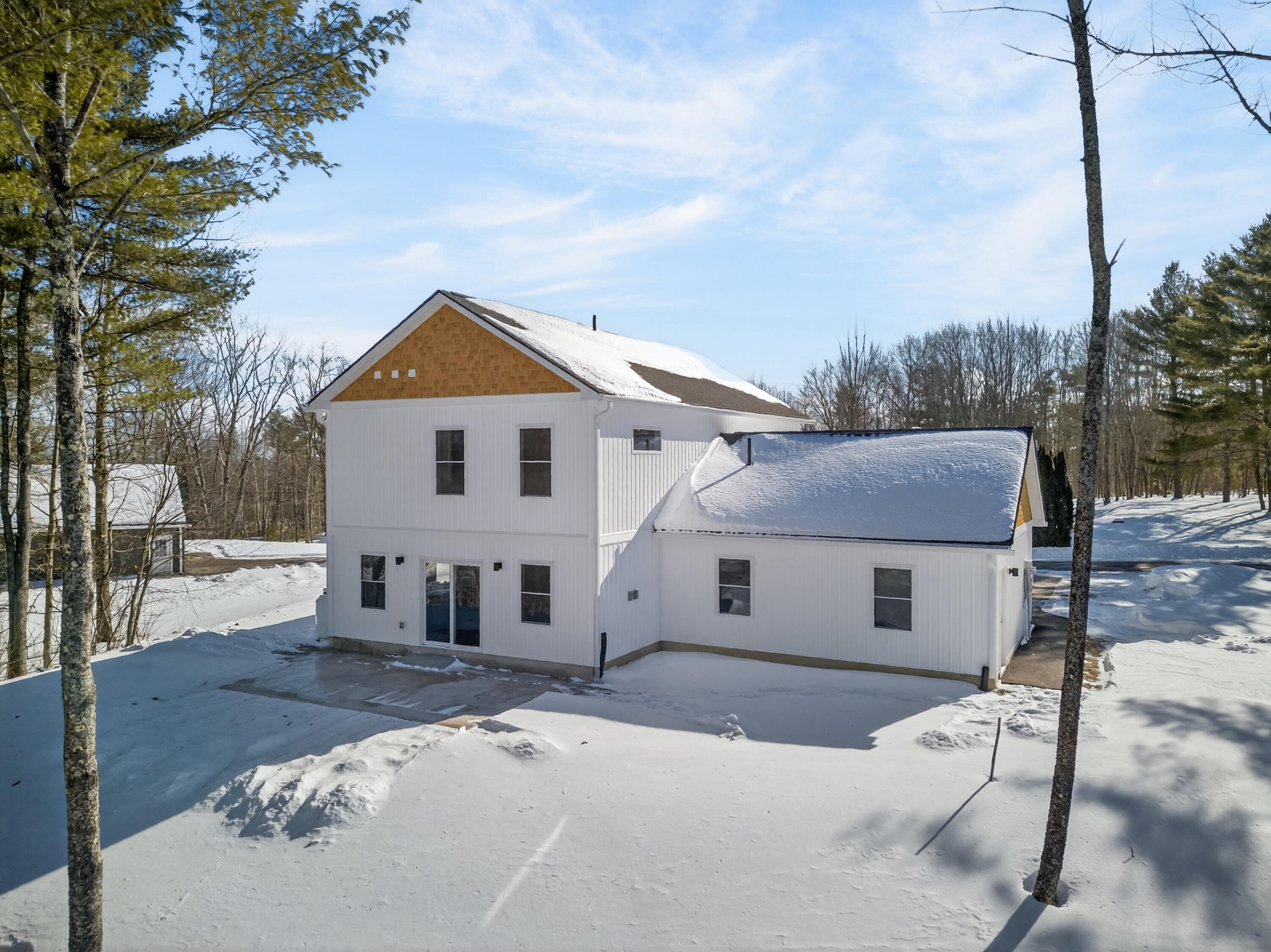 11 Village Green Circle, Oakland, ME, 04963