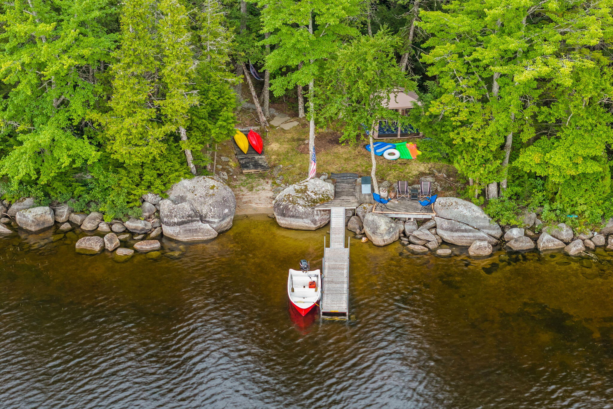 61-web-or-mls-687-e-madasgascal-pond-rd