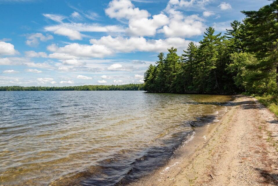 533 Route 135 Route UNIT Lot 2, Monmouth, ME, 04259