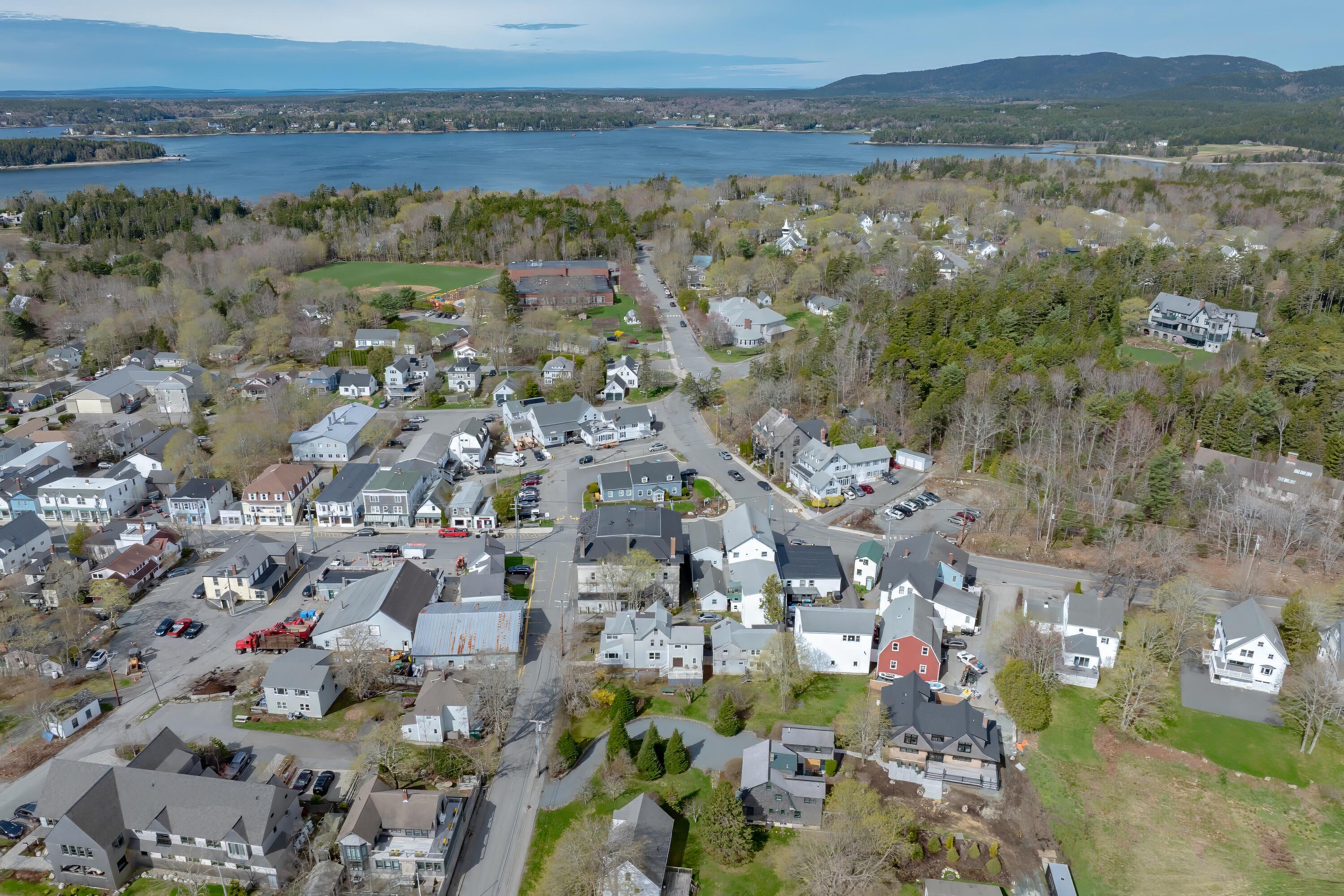 6 Sea Street, Northeast Harbor, Mount Desert, ME, 04662