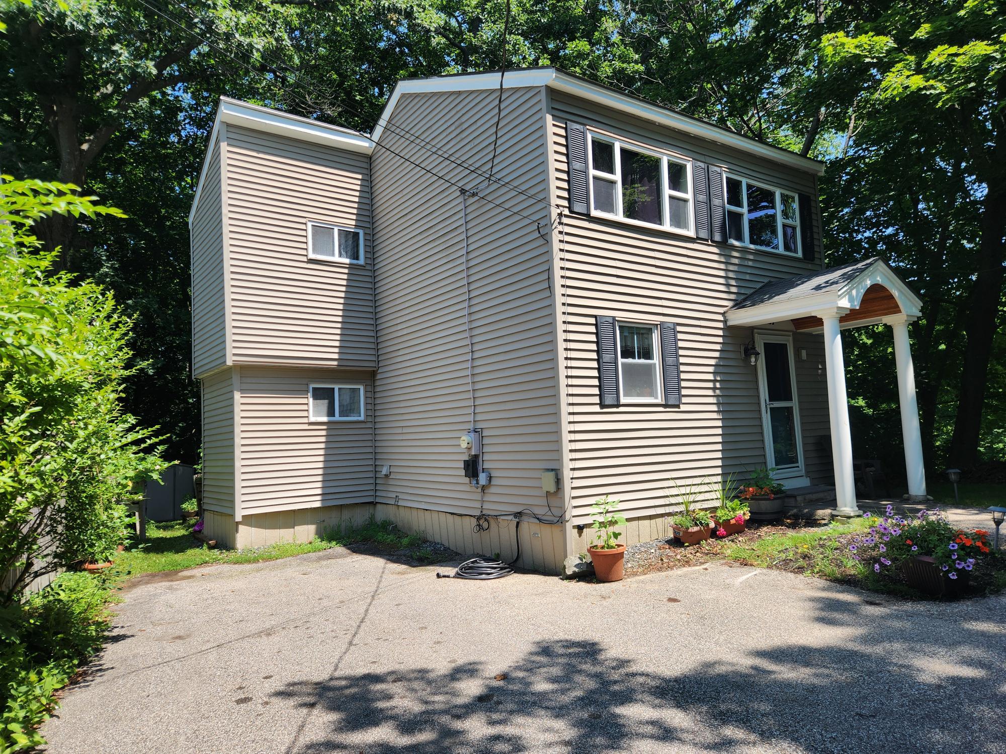Photo of 21 Cross Street Kittery ME 03904