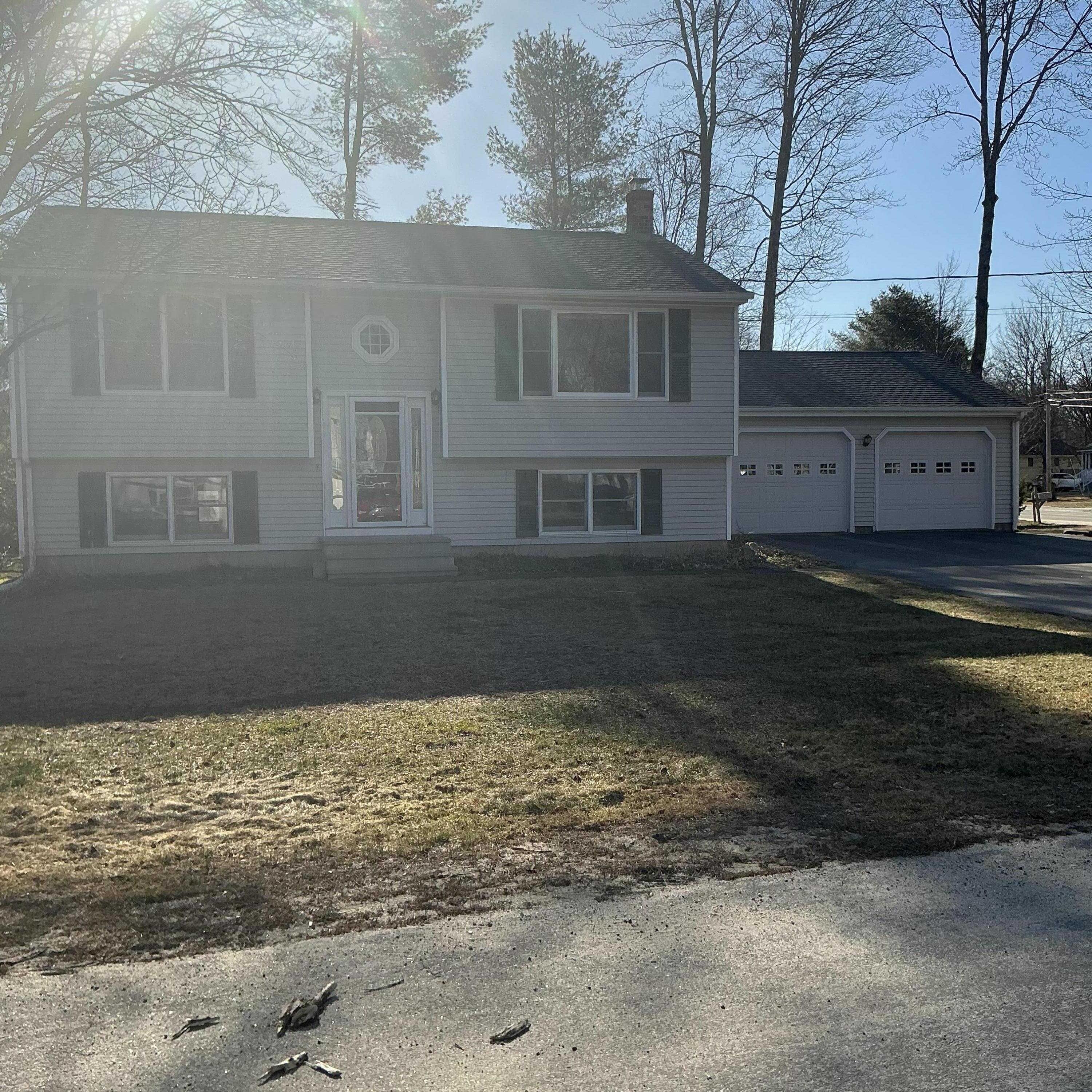 1 Carolyn Street, Topsham, ME, 04086