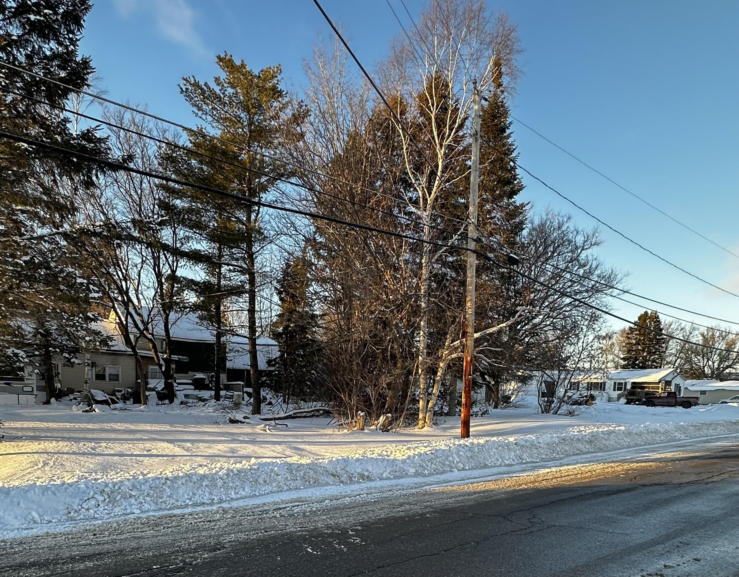 Undisclosed Address, Presque Isle, ME, 04769