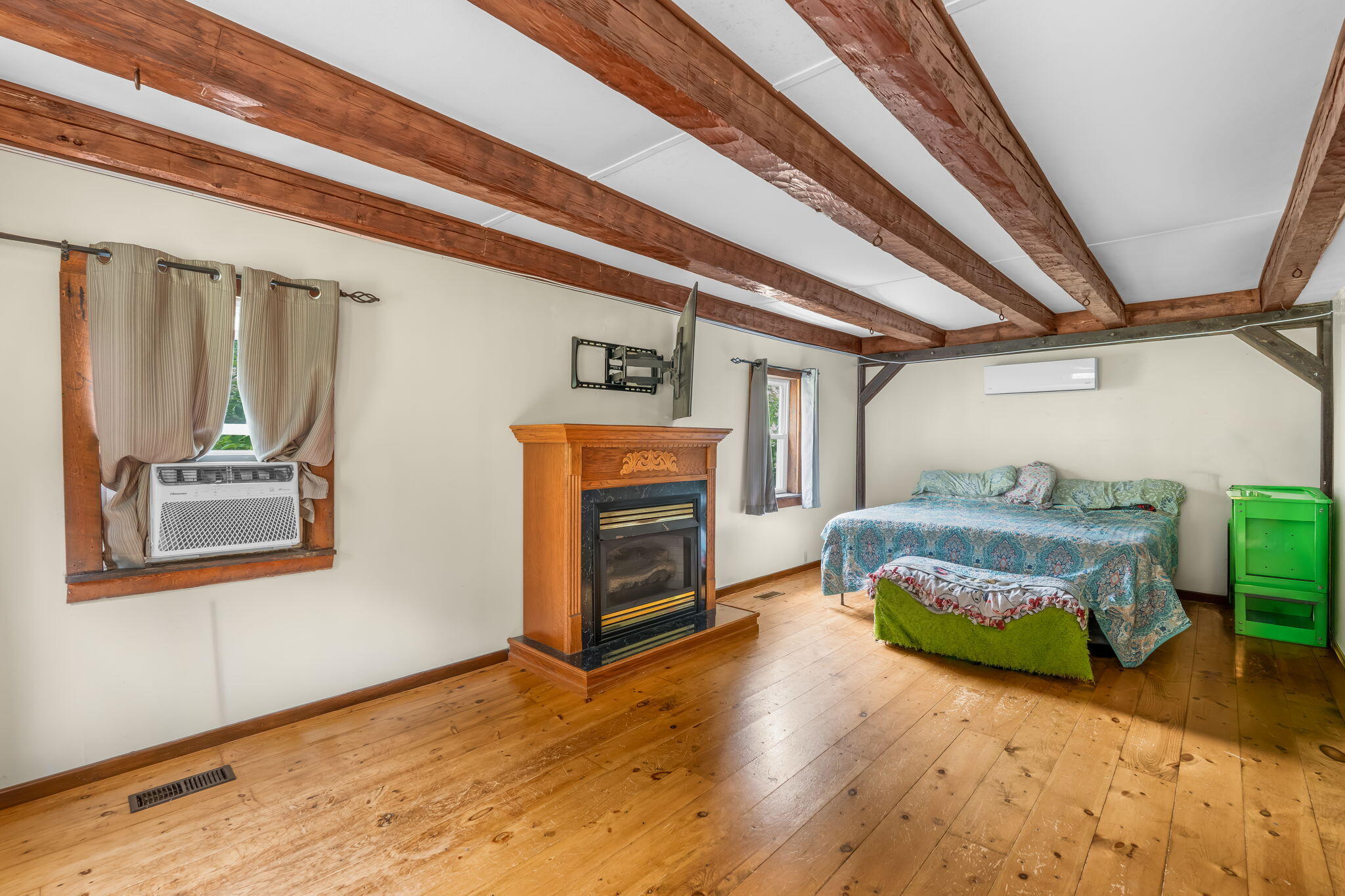 30-web-or-mls-335-upper-dedham-rd
