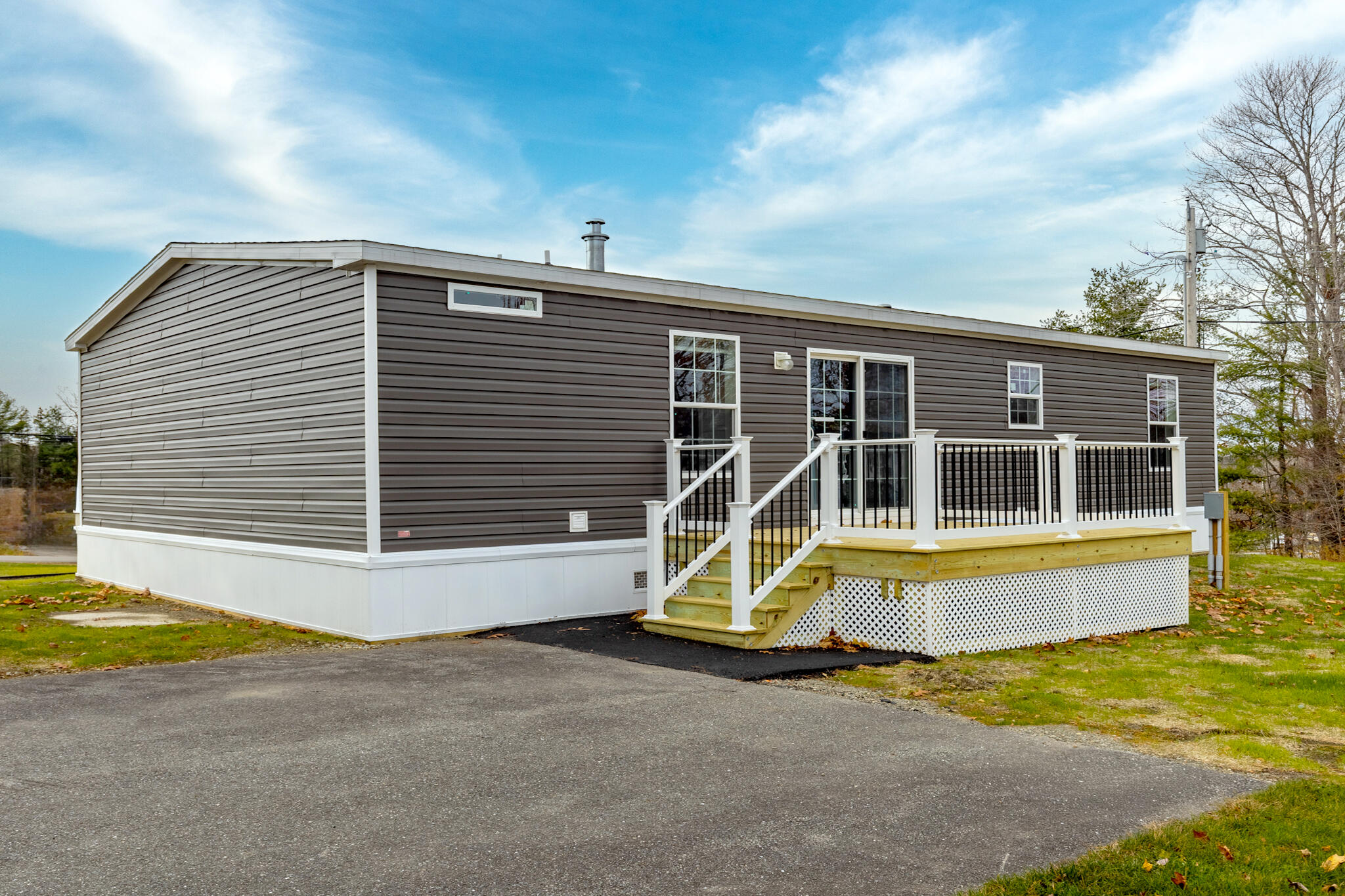 30 Main Road, Holden, ME, 04429