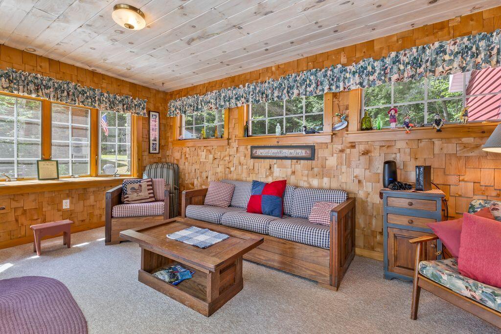 21 Wood Duck Way, Norway, ME, 04268