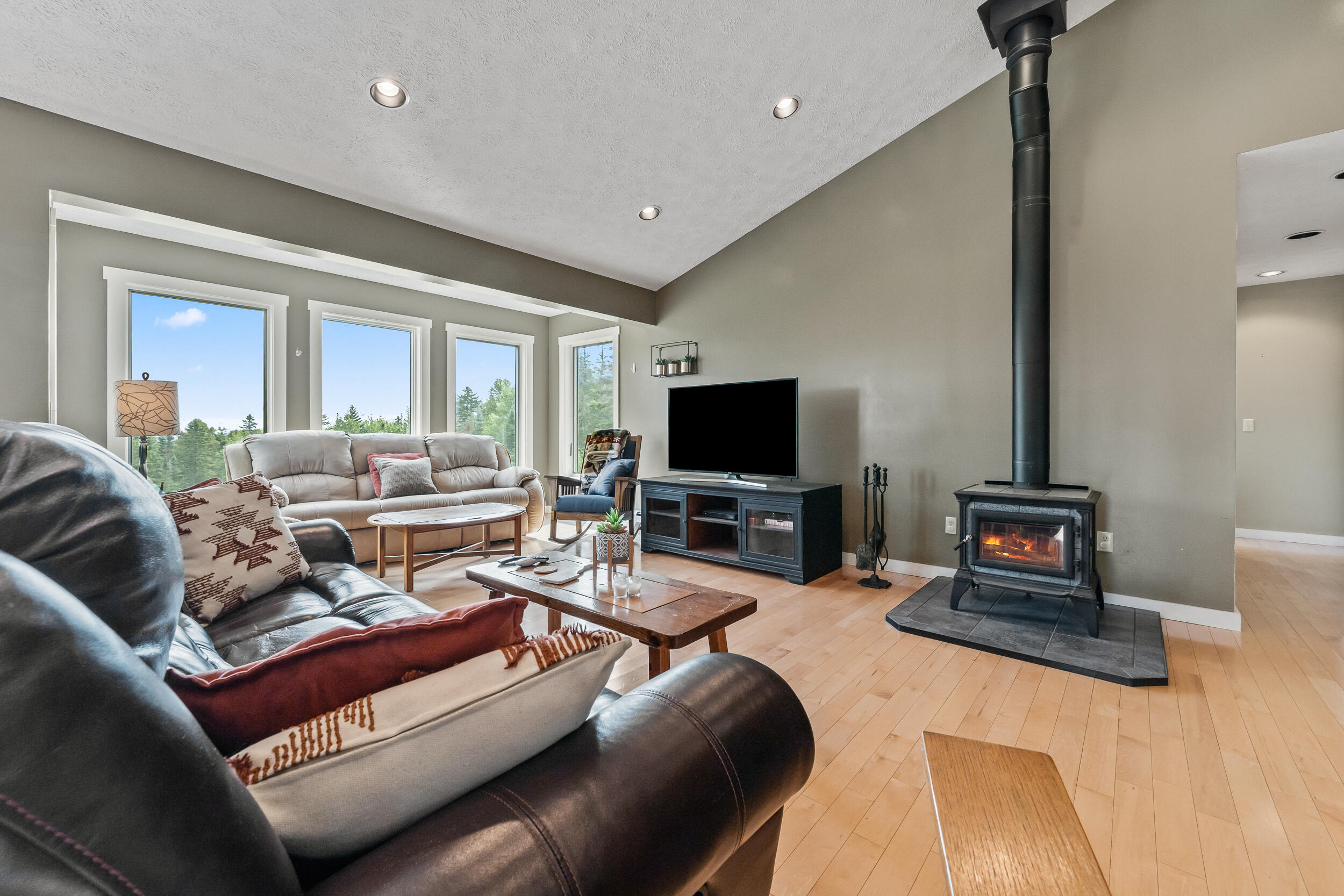 59 Skyland Drive, Dallas Plt, ME, 04970