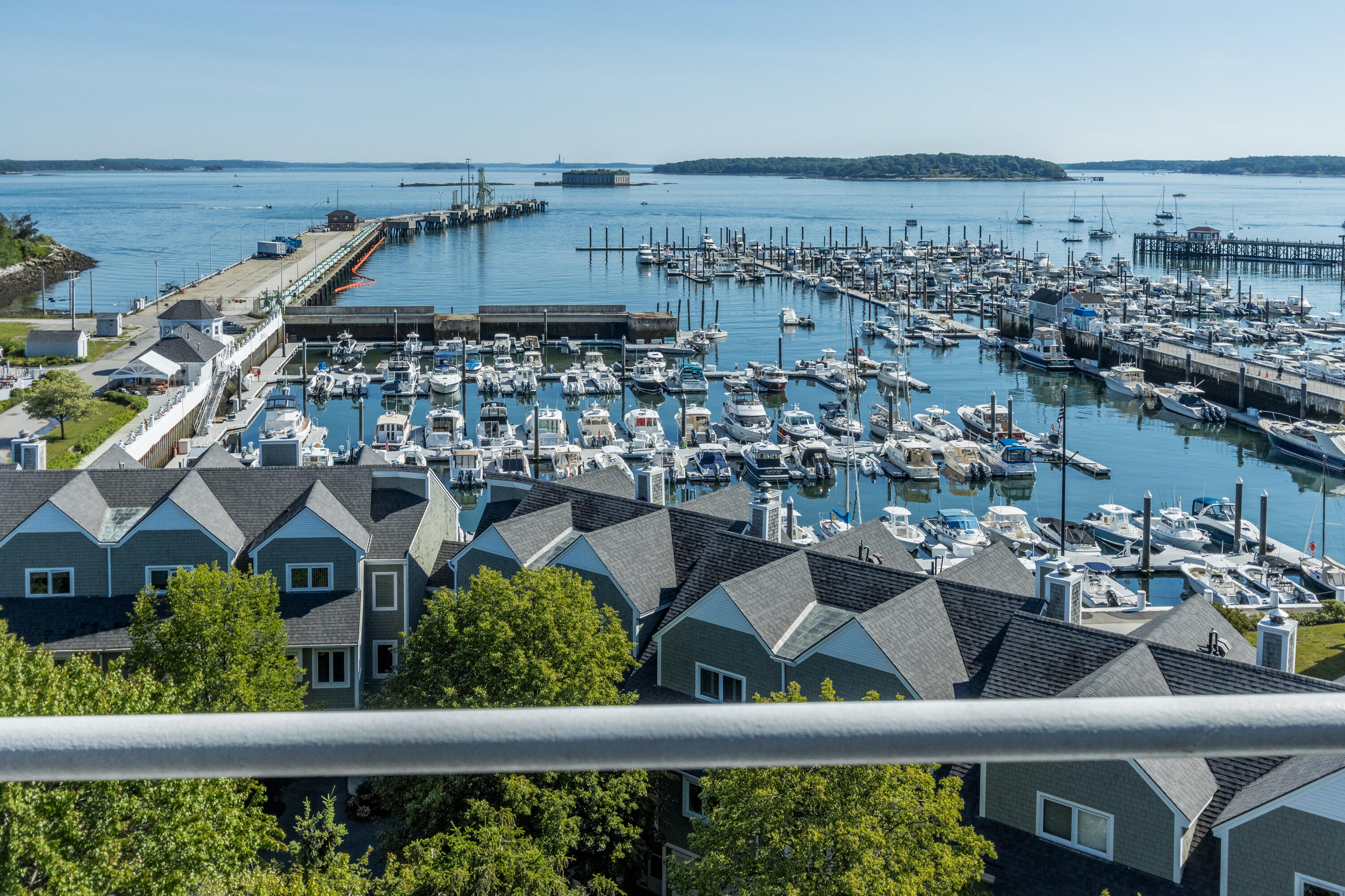 148 Breakwater Drive, #807, South Portland, ME 04106 20250630TR-71011