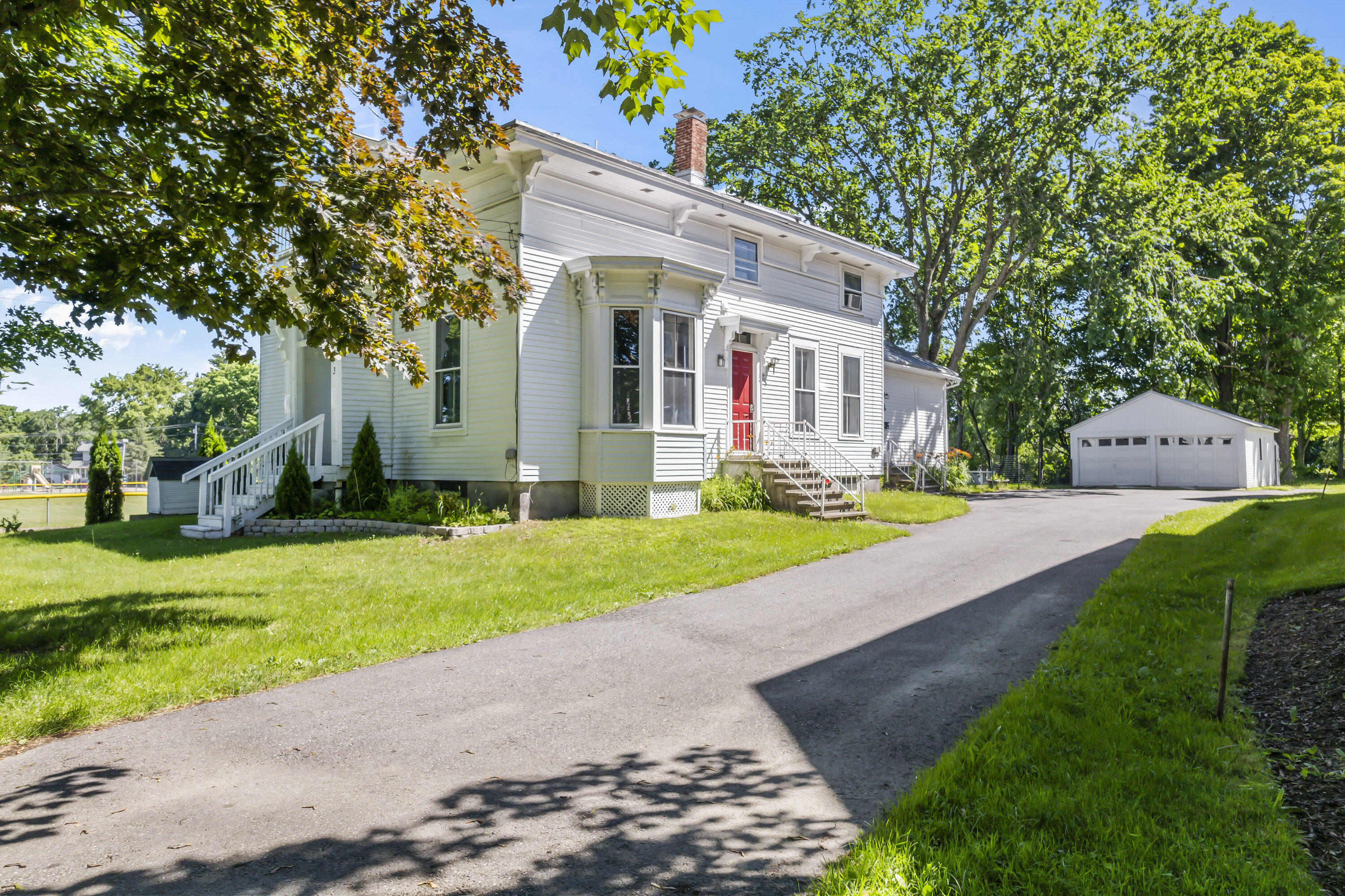 Photo of 3 Alexander Reed Road Richmond ME 04357
