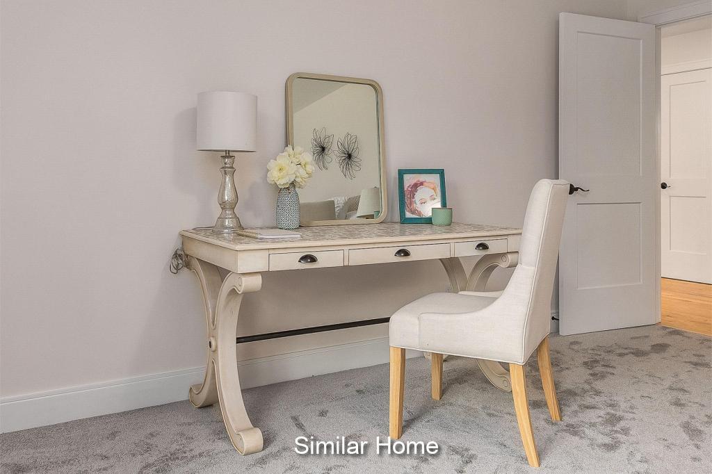 15 Cascade Circle UNIT 18, Kennebunk, ME, 04043