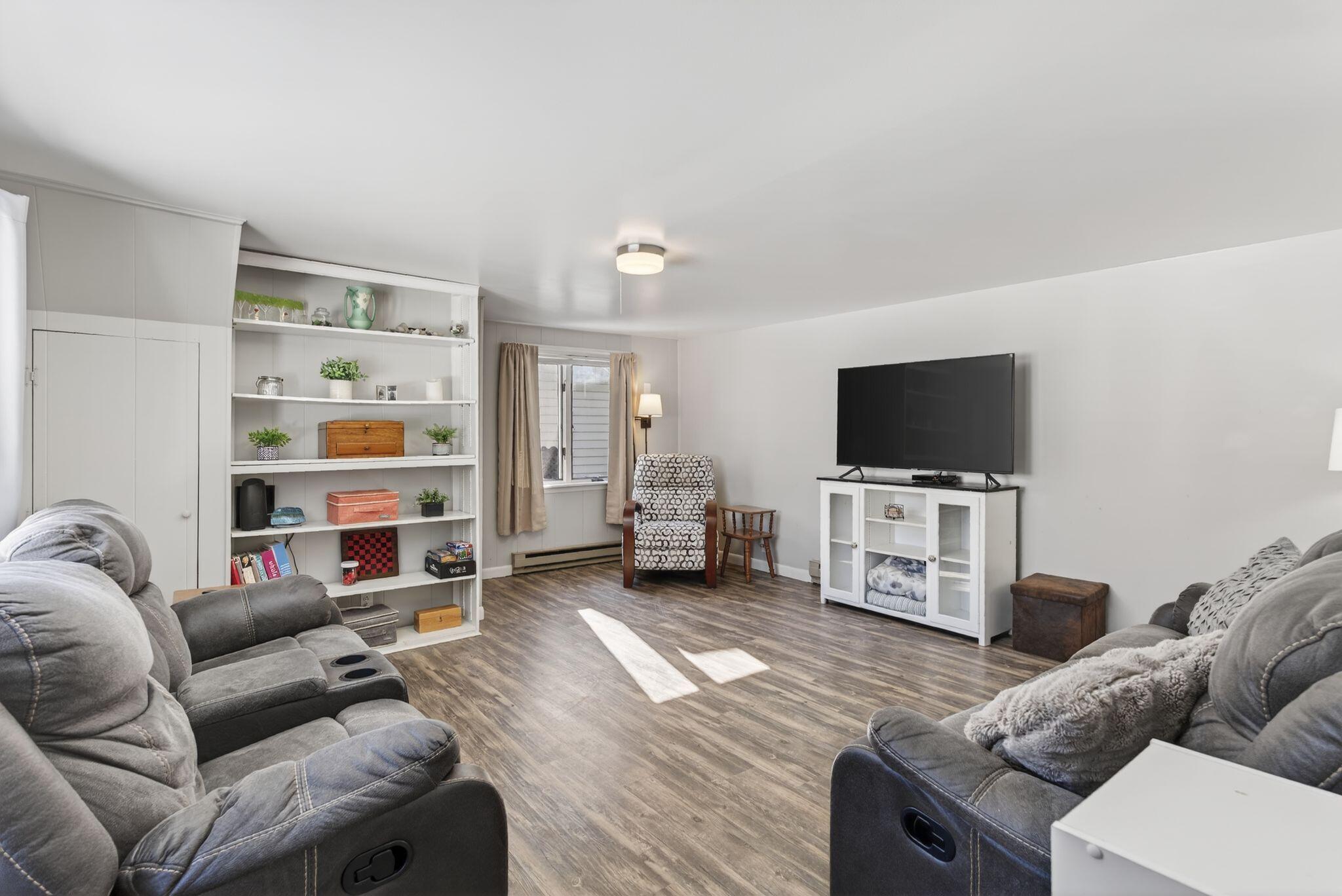 85-87 Taywood Road, Auburn, ME, 04210